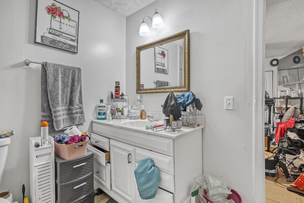 CROSS CREEK CONDO - Residential