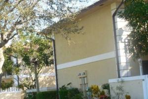 THE PINES - Residential