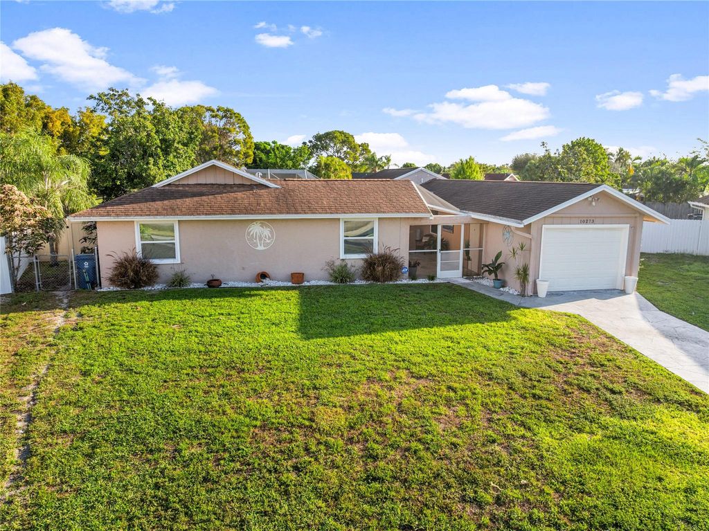 Photo of 10273 Showboat Lane, Royal Palm Beach, FL 33411 (MLS # F10523220)