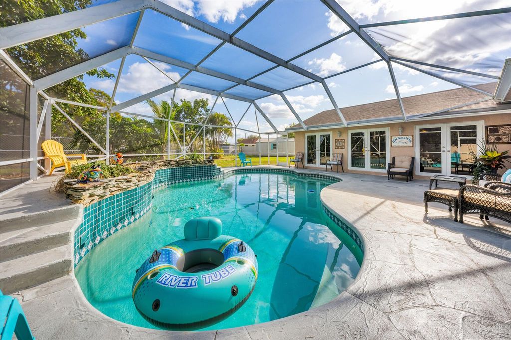 Photo of 10273 Showboat Lane, Royal Palm Beach, FL 33411 (MLS # F10523220)