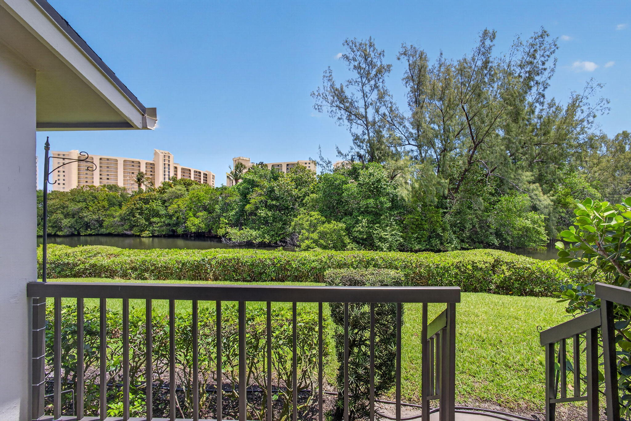 JUPITER DUNES CONDO - Residential