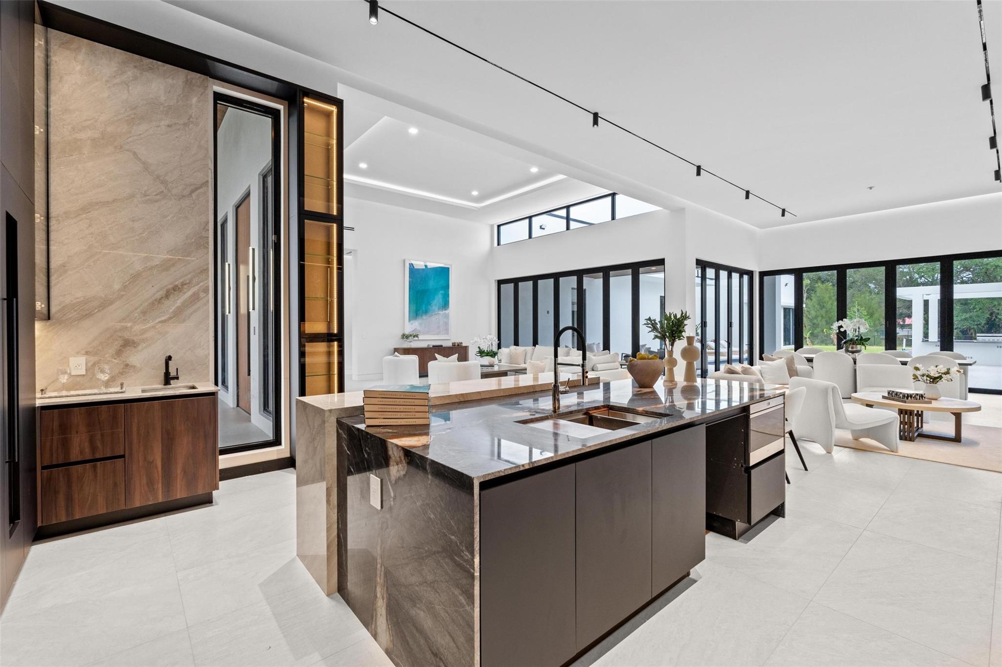PINE TREE ESTATES - Residential