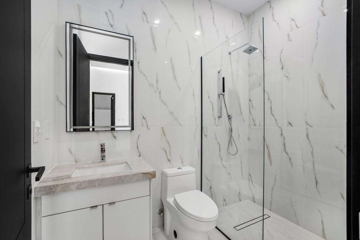 PINE TREE ESTATES - Residential