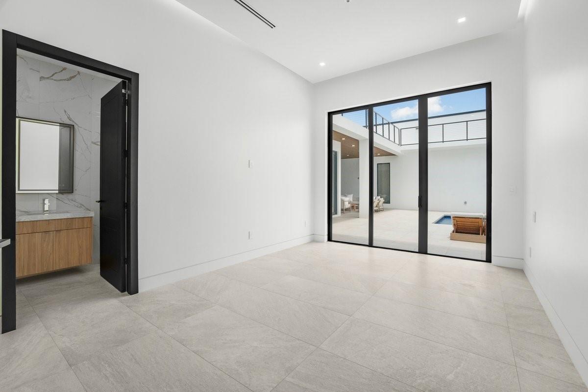 PINE TREE ESTATES - Residential