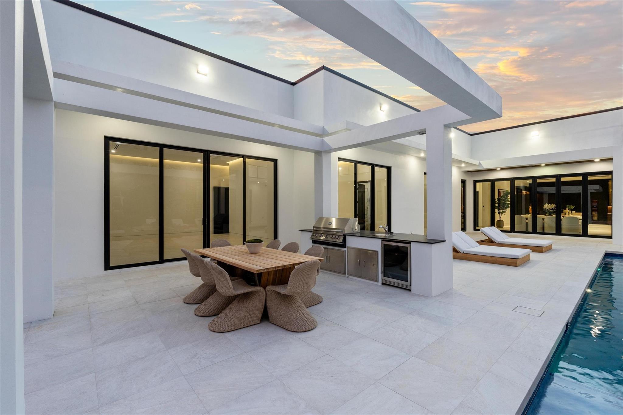 PINE TREE ESTATES - Residential