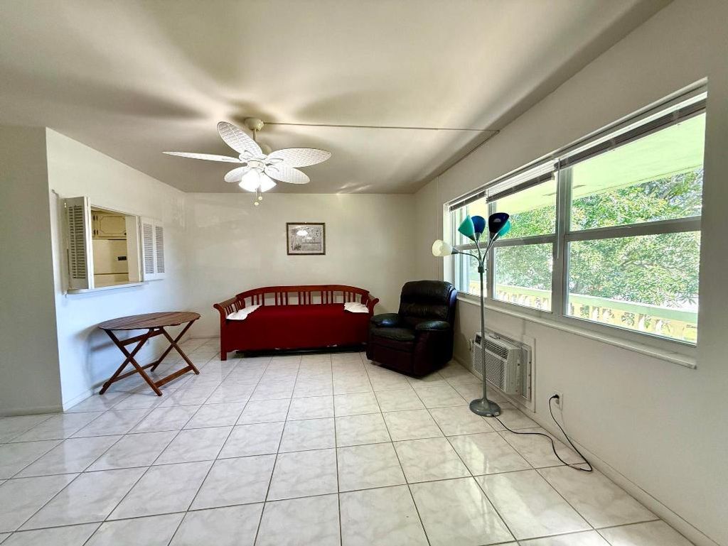 Photo of 62 Norwich C, West Palm Beach, FL 33417 (MLS # R11159063)