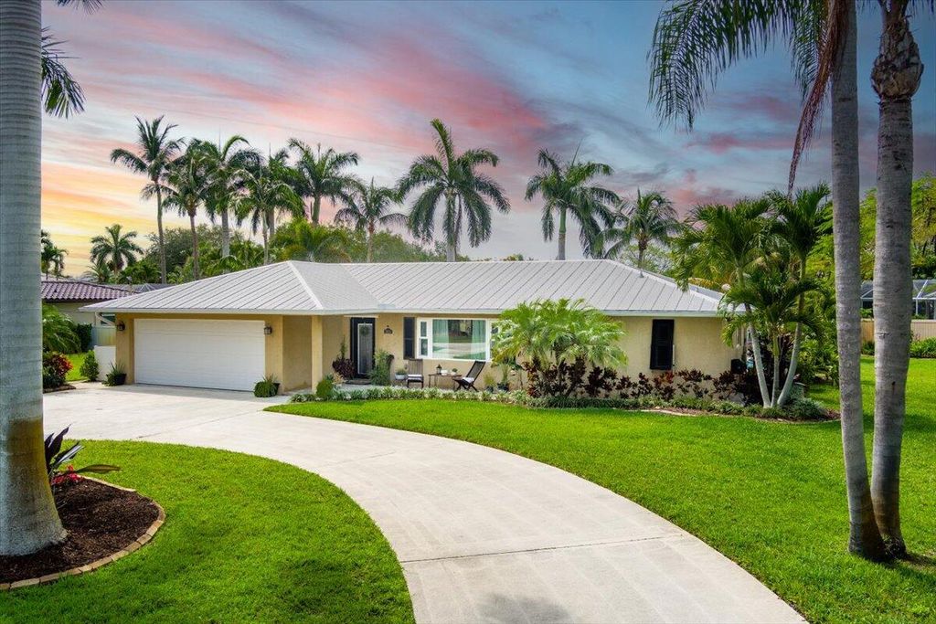 Photo of 2653 NW South Shore Road, Stuart, FL 34994 (MLS # R10987772)