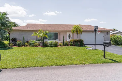 9502 NW 74th Ct, Tamarac, FL MLS: F10498425