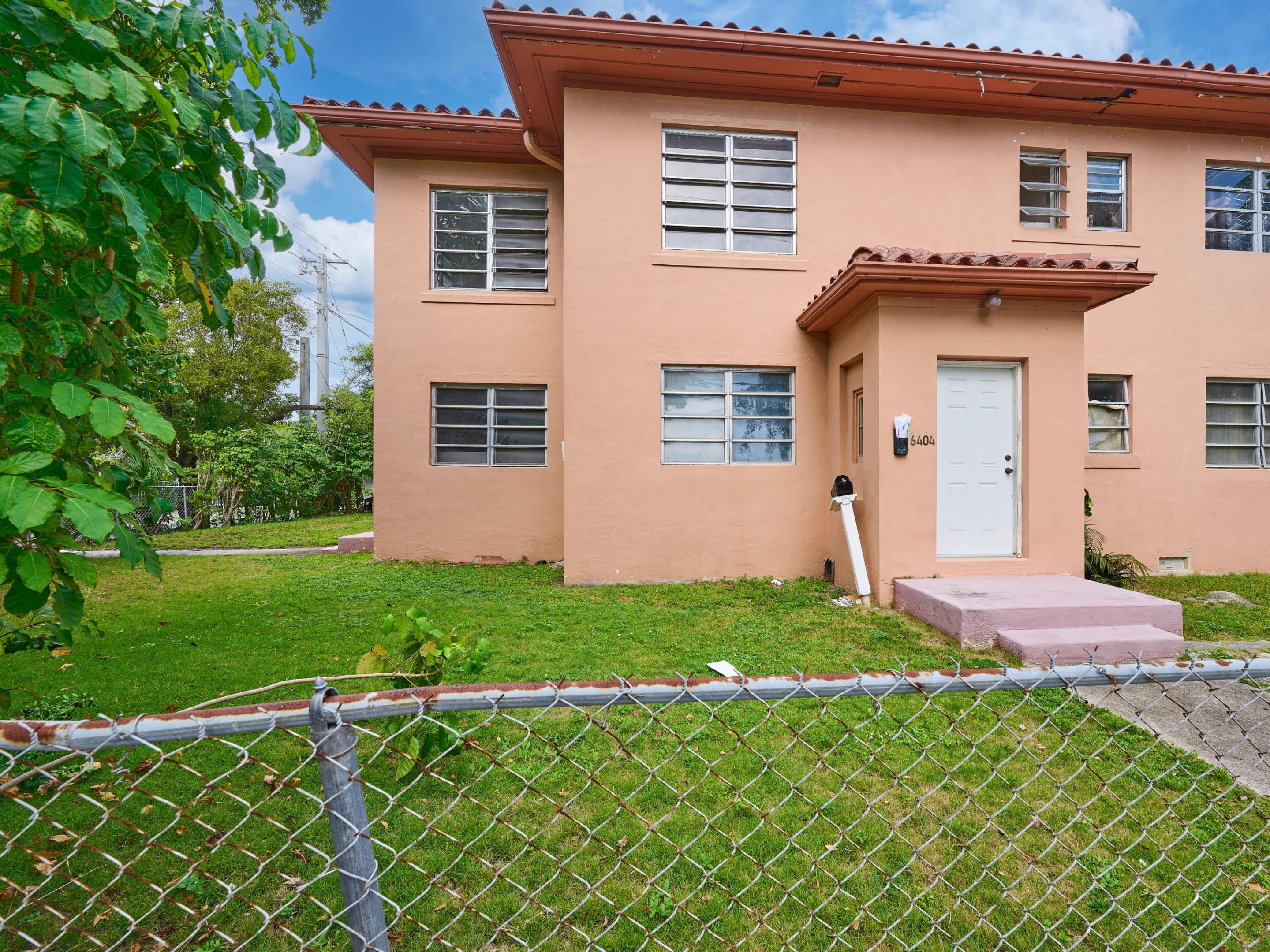 499 NE 64TH Street