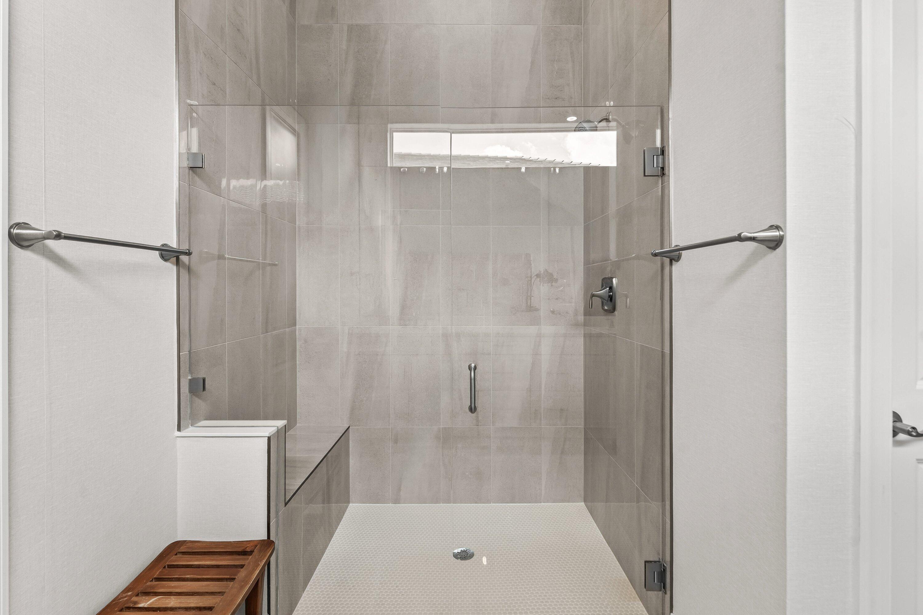 CRESSWIND PALM BEACH - Residential