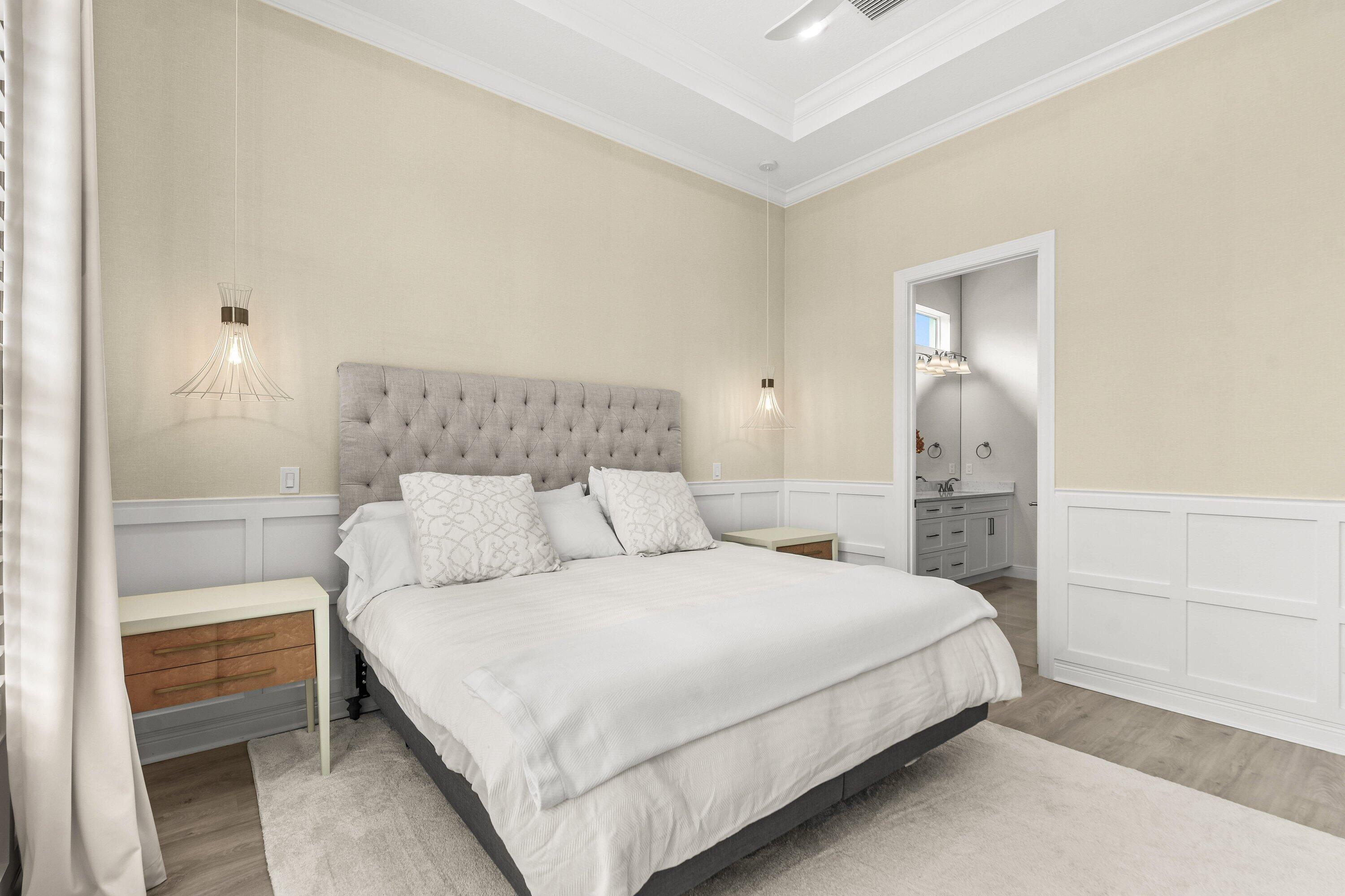 CRESSWIND PALM BEACH - Residential