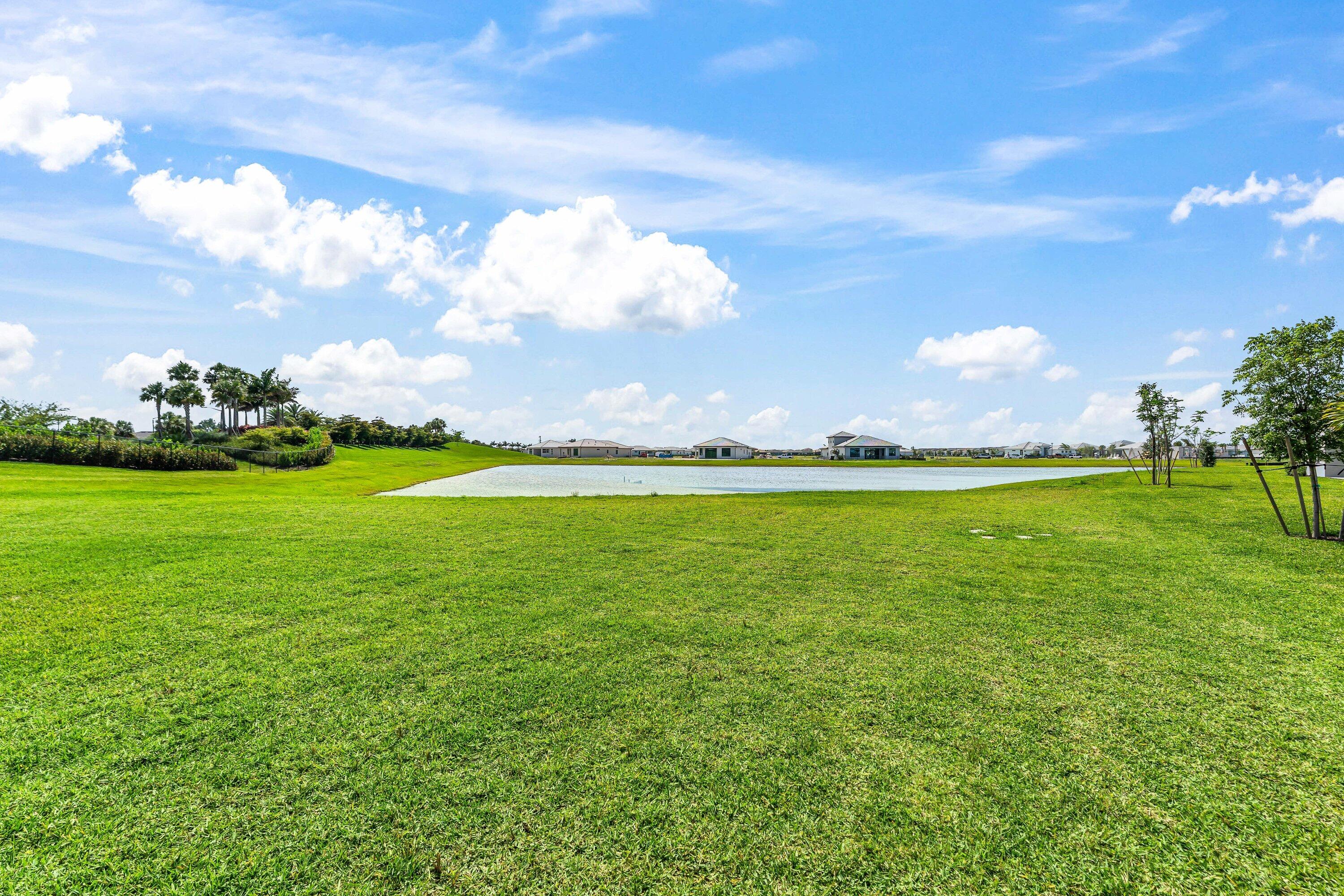 CRESSWIND PALM BEACH - Residential