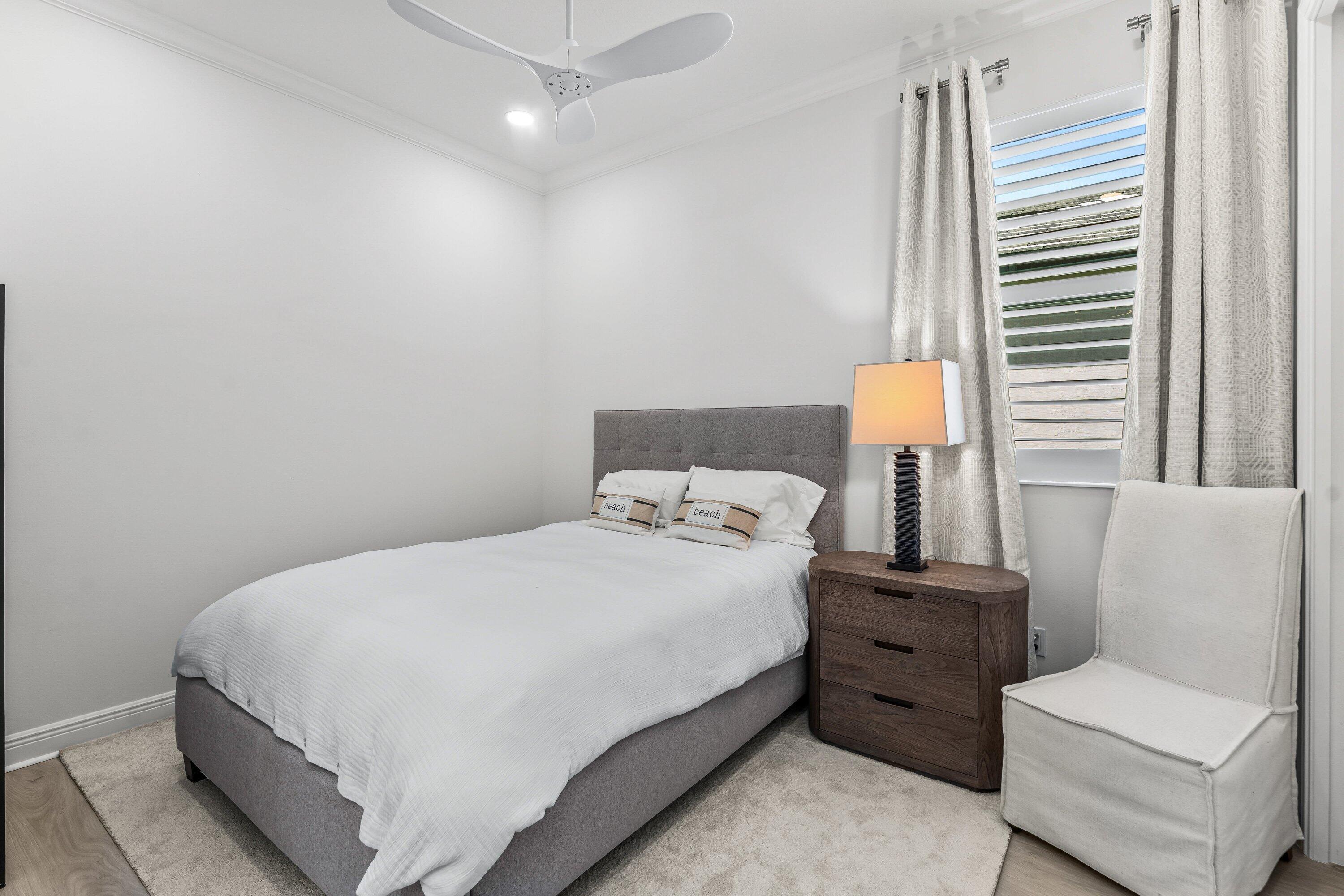CRESSWIND PALM BEACH - Residential