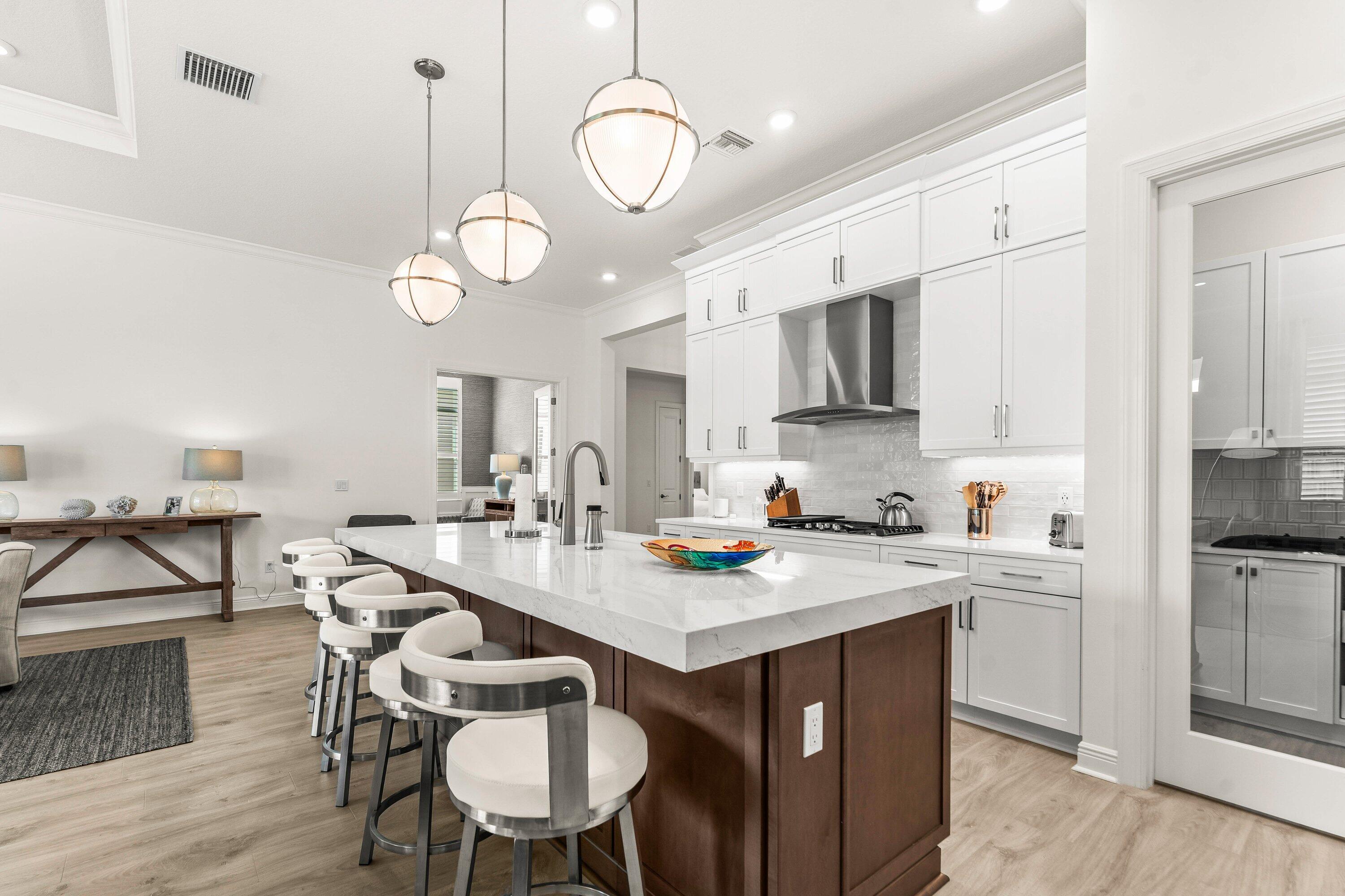 CRESSWIND PALM BEACH - Residential