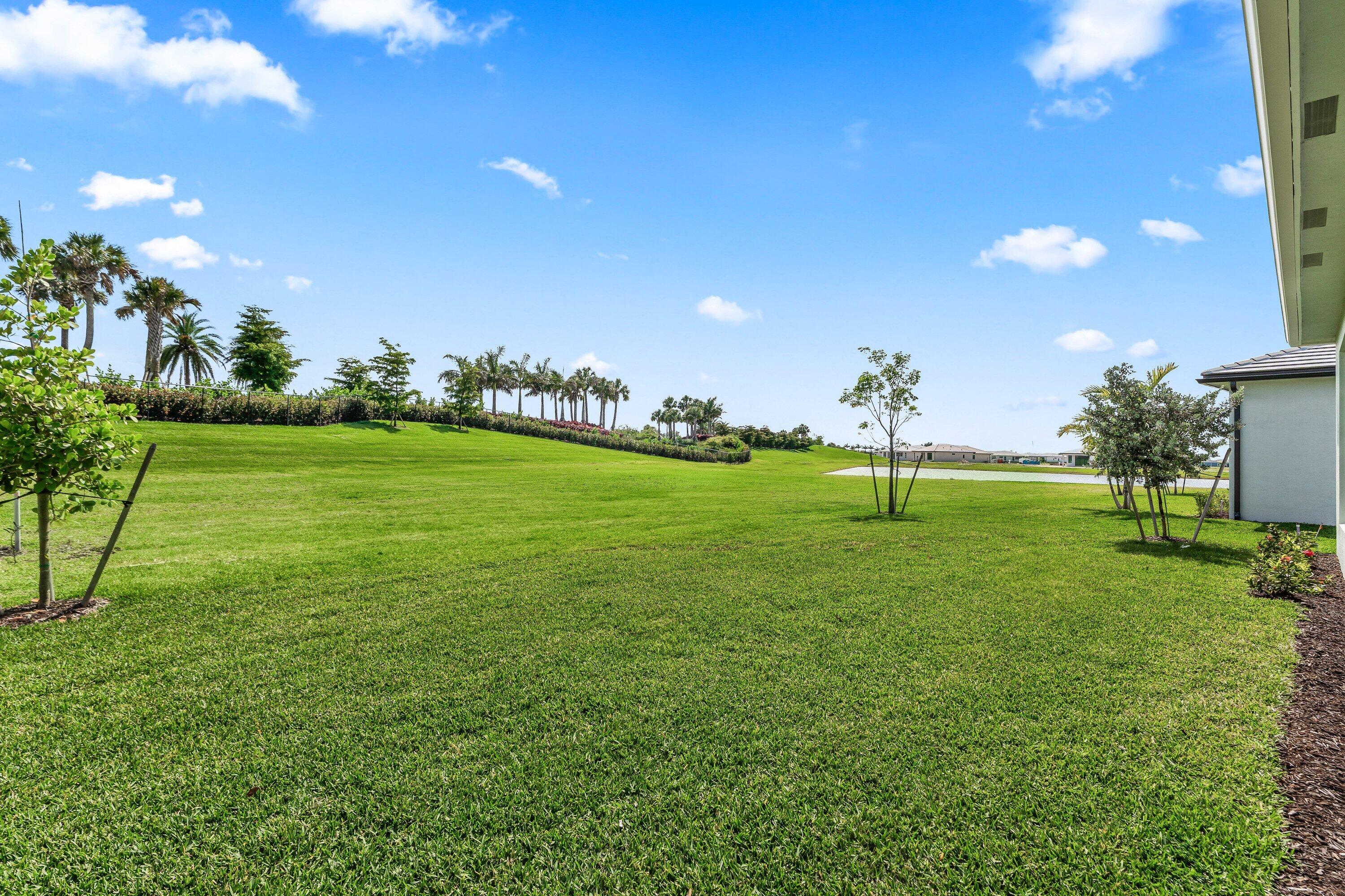 CRESSWIND PALM BEACH - Residential