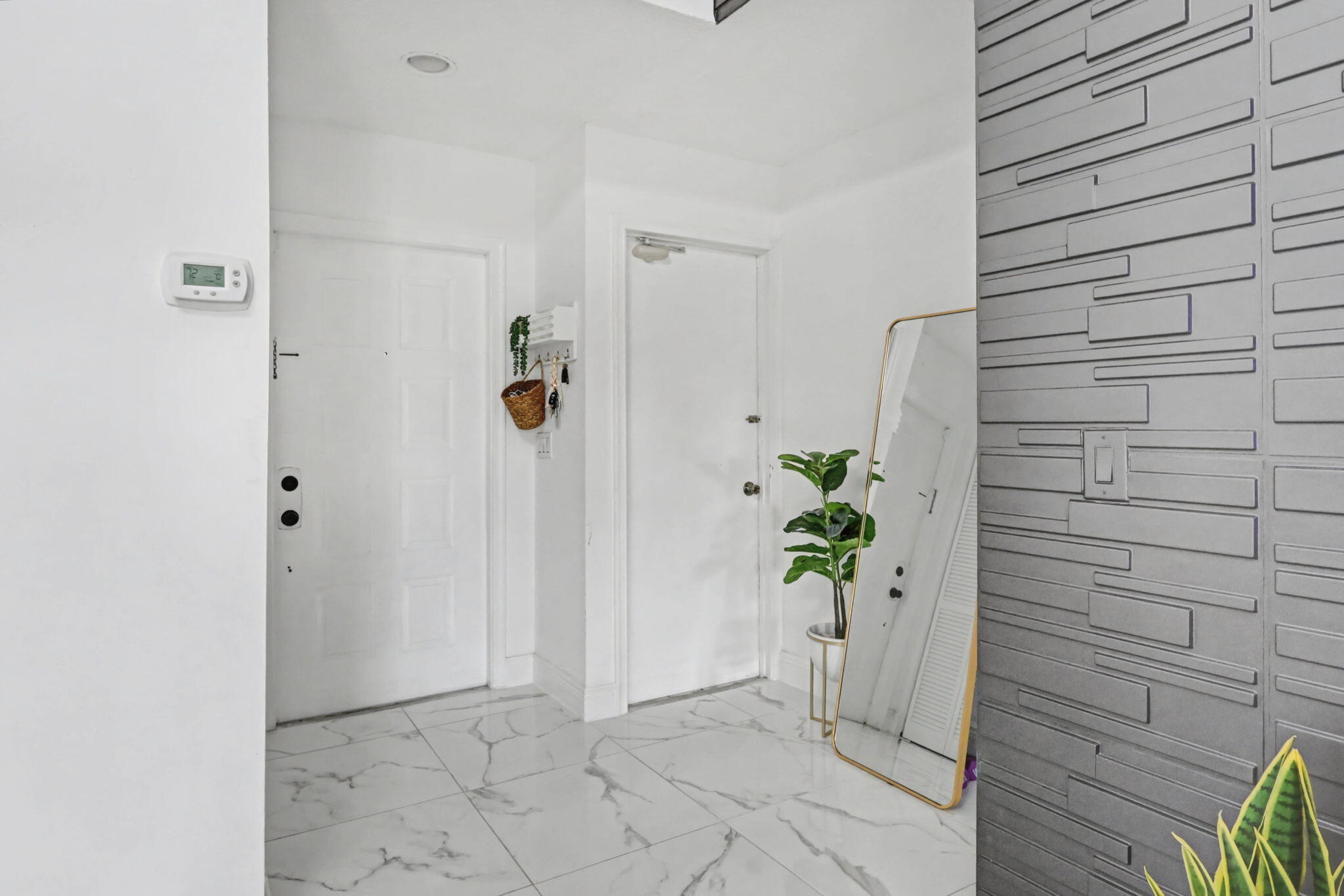 ANGLO-AMERICAN PLAT ONE - Residential