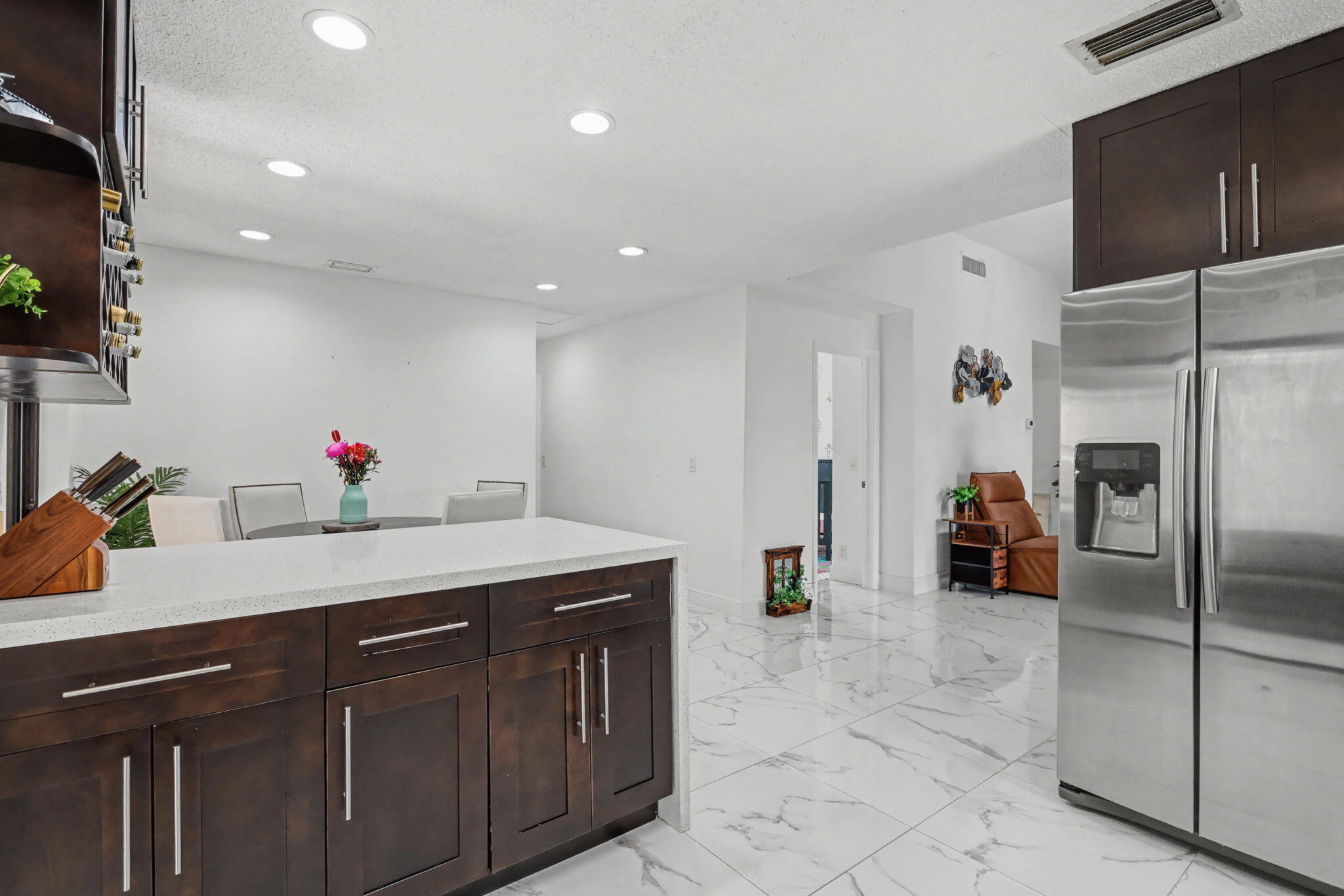 ANGLO-AMERICAN PLAT ONE - Residential