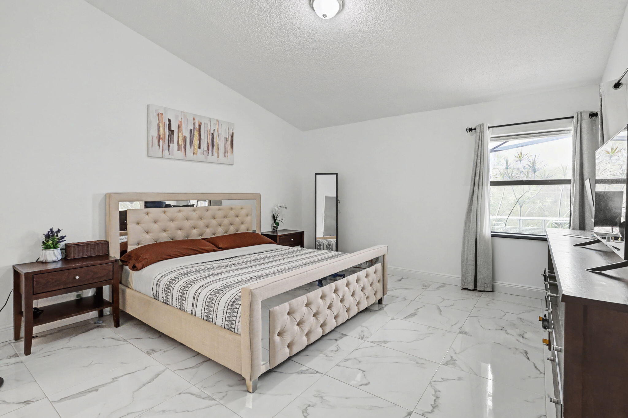 ANGLO-AMERICAN PLAT ONE - Residential