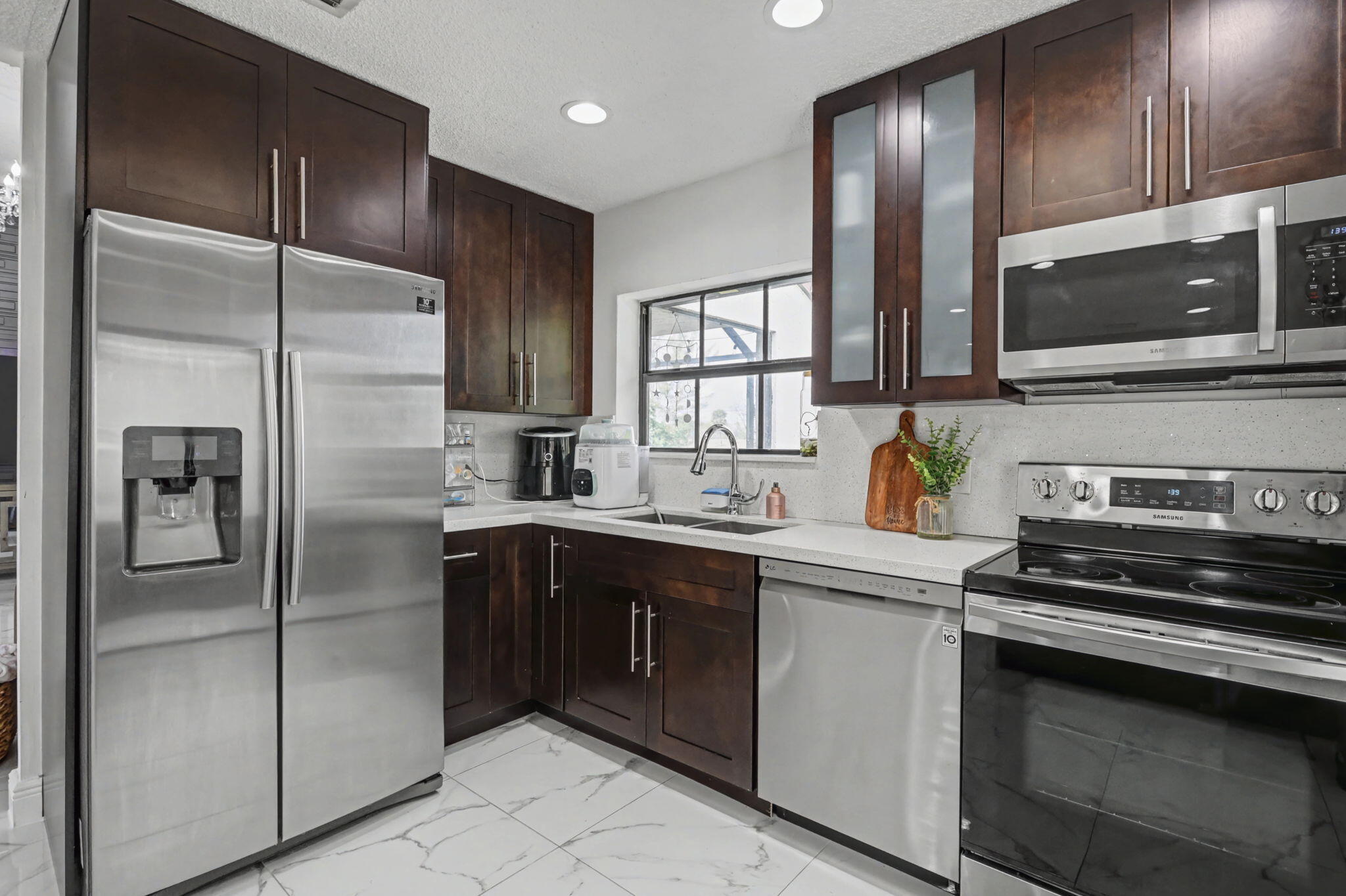 ANGLO-AMERICAN PLAT ONE - Residential