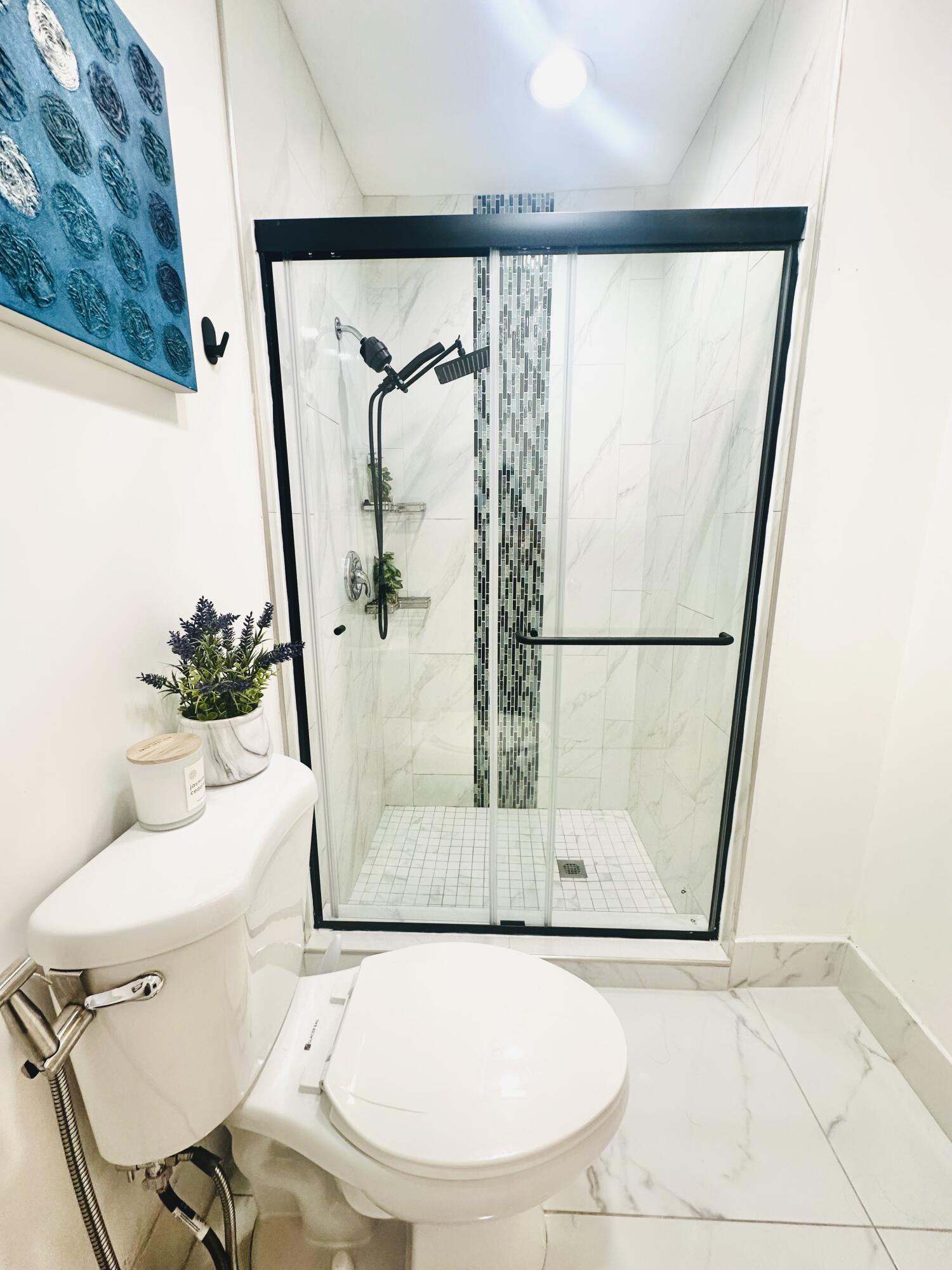 ANGLO-AMERICAN PLAT ONE - Residential