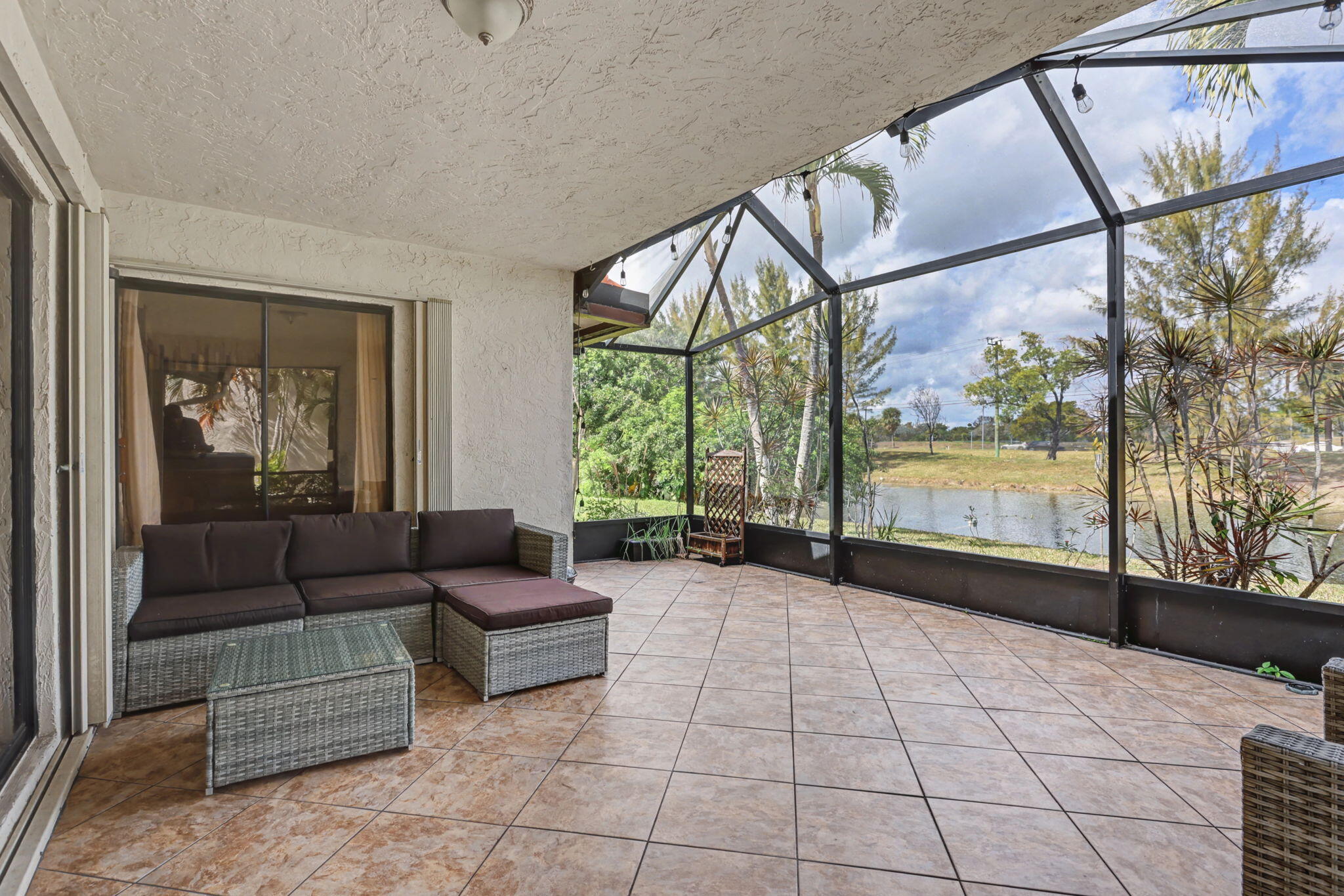 ANGLO-AMERICAN PLAT ONE - Residential