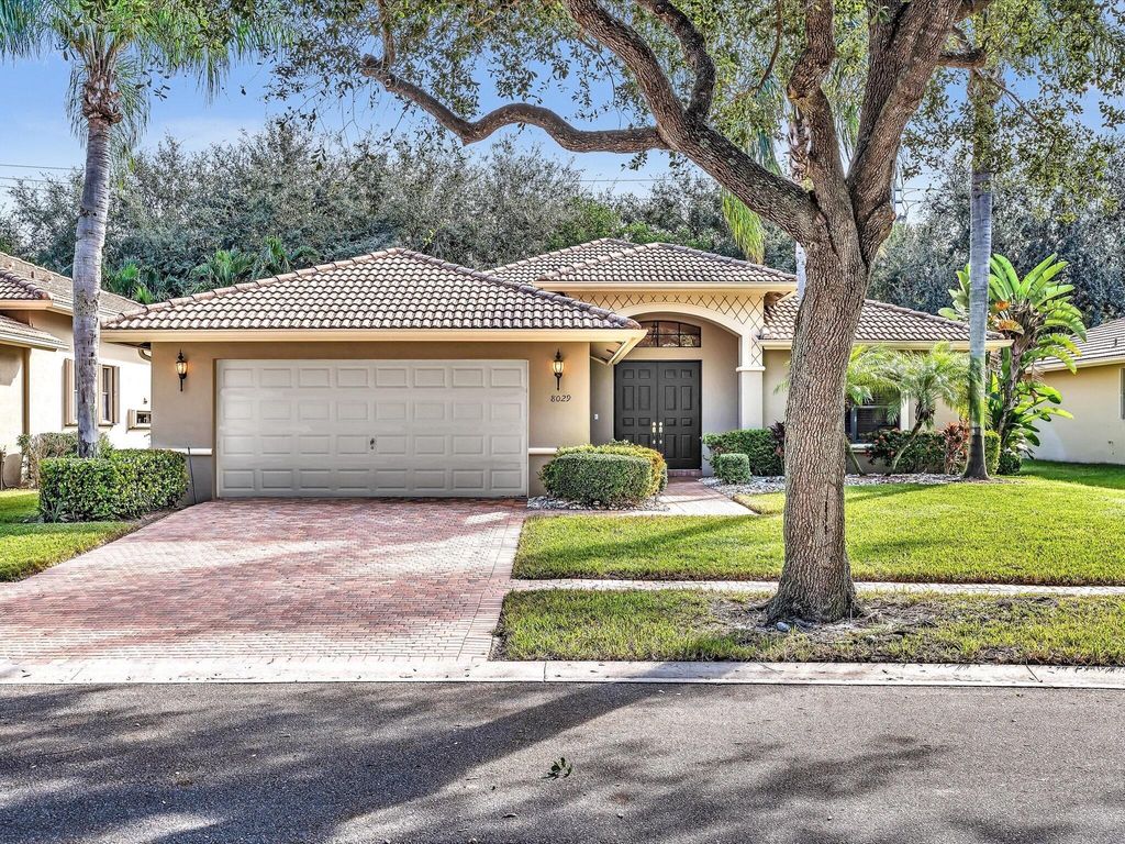 Photo of 8029 Via Grande, Boynton Beach, FL 33437 (MLS # R10931728)