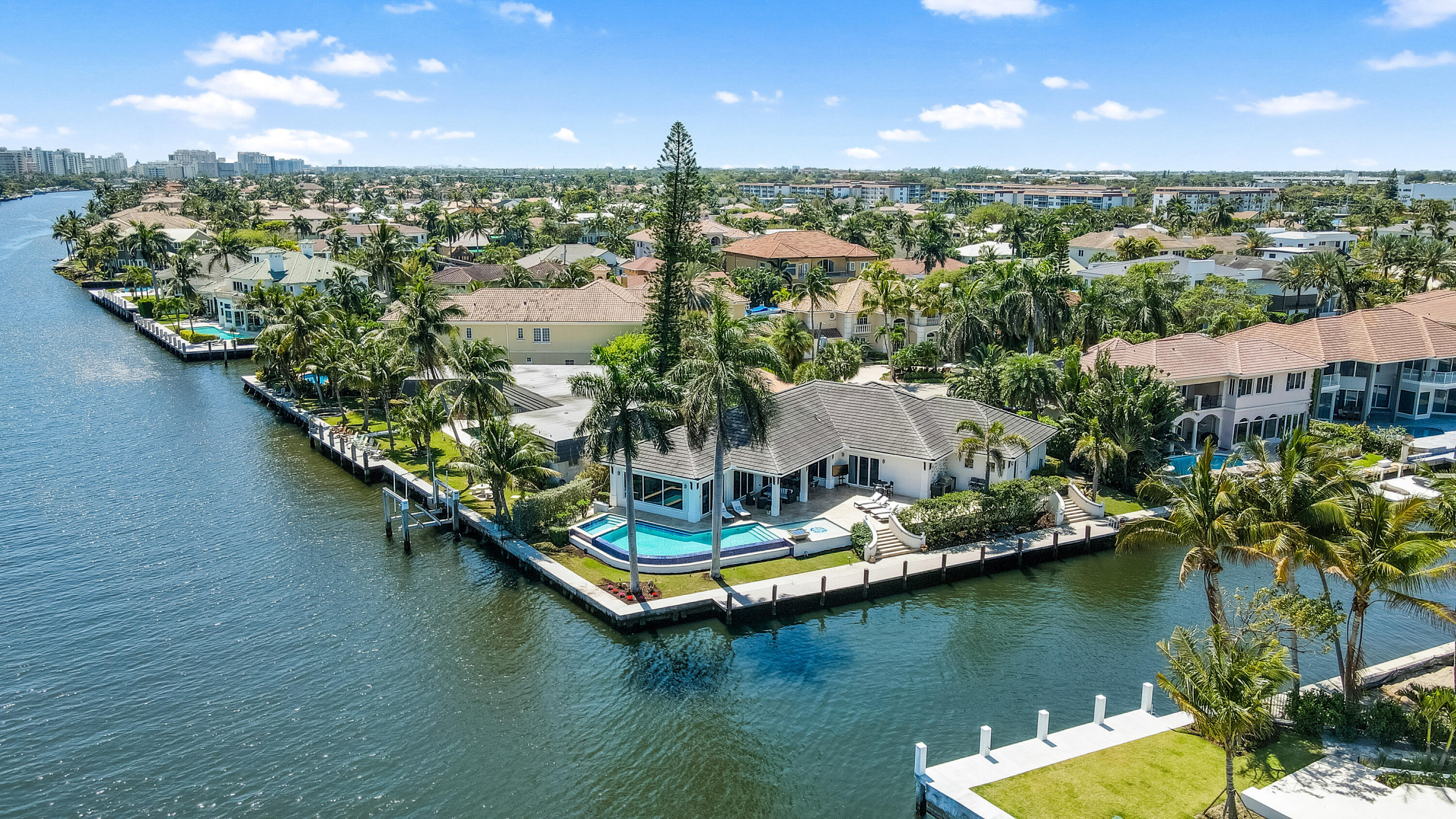 TROPIC ISLE 2ND SEC - Residential