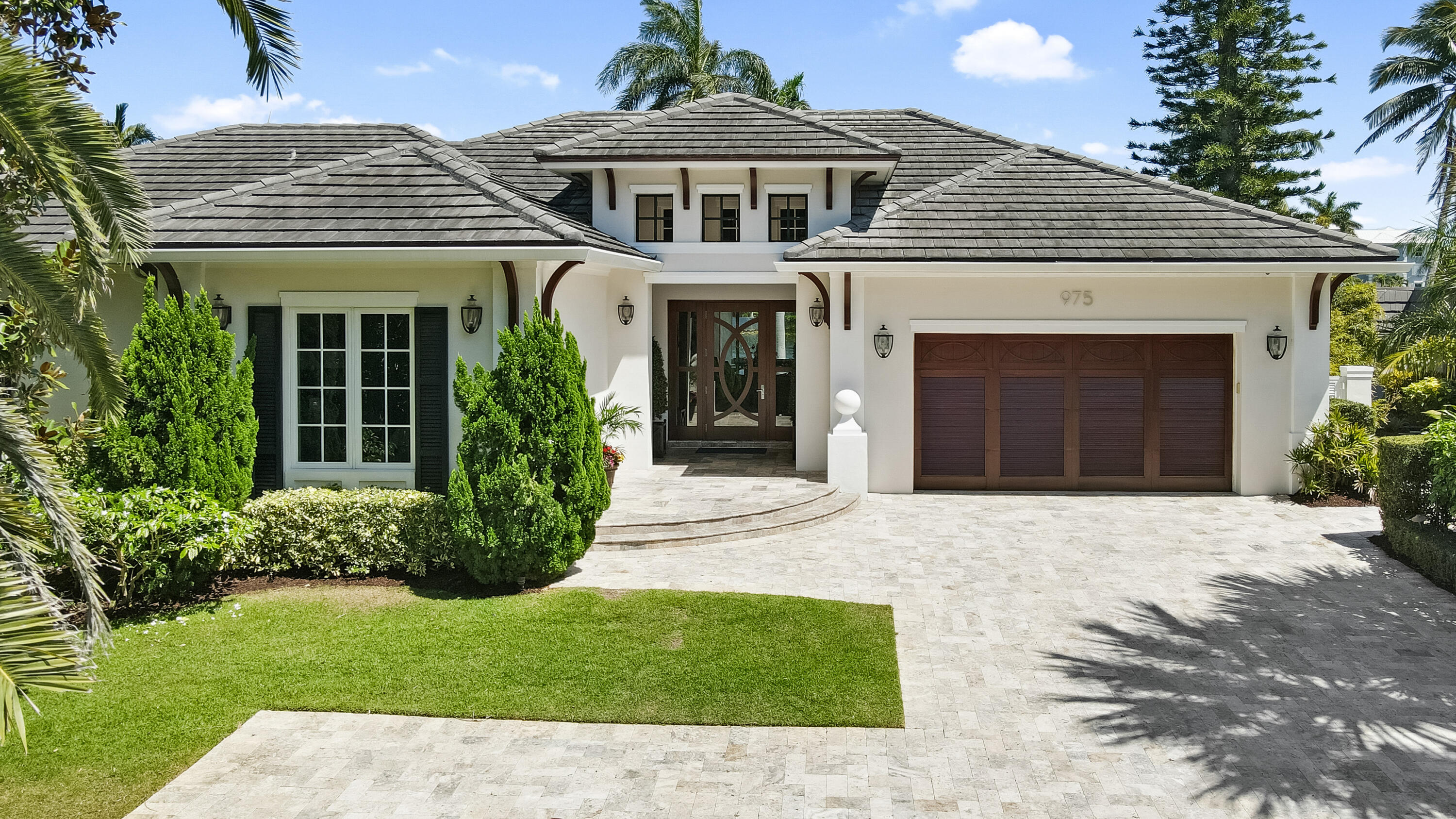 TROPIC ISLE 2ND SEC - Residential