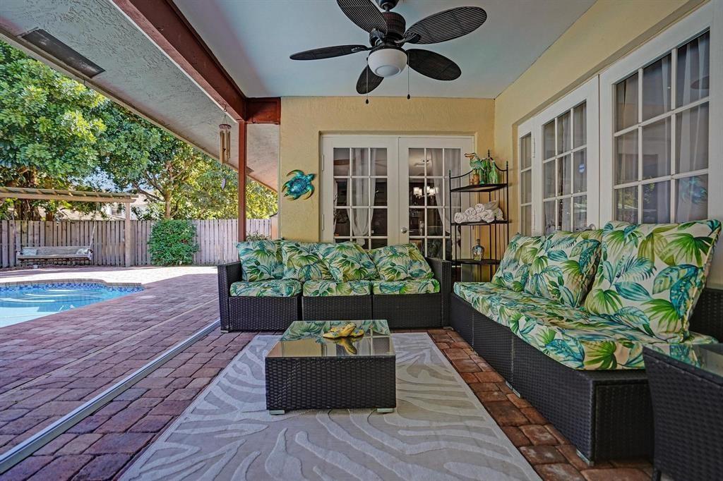 Oak Wood 80-39 B - Residential