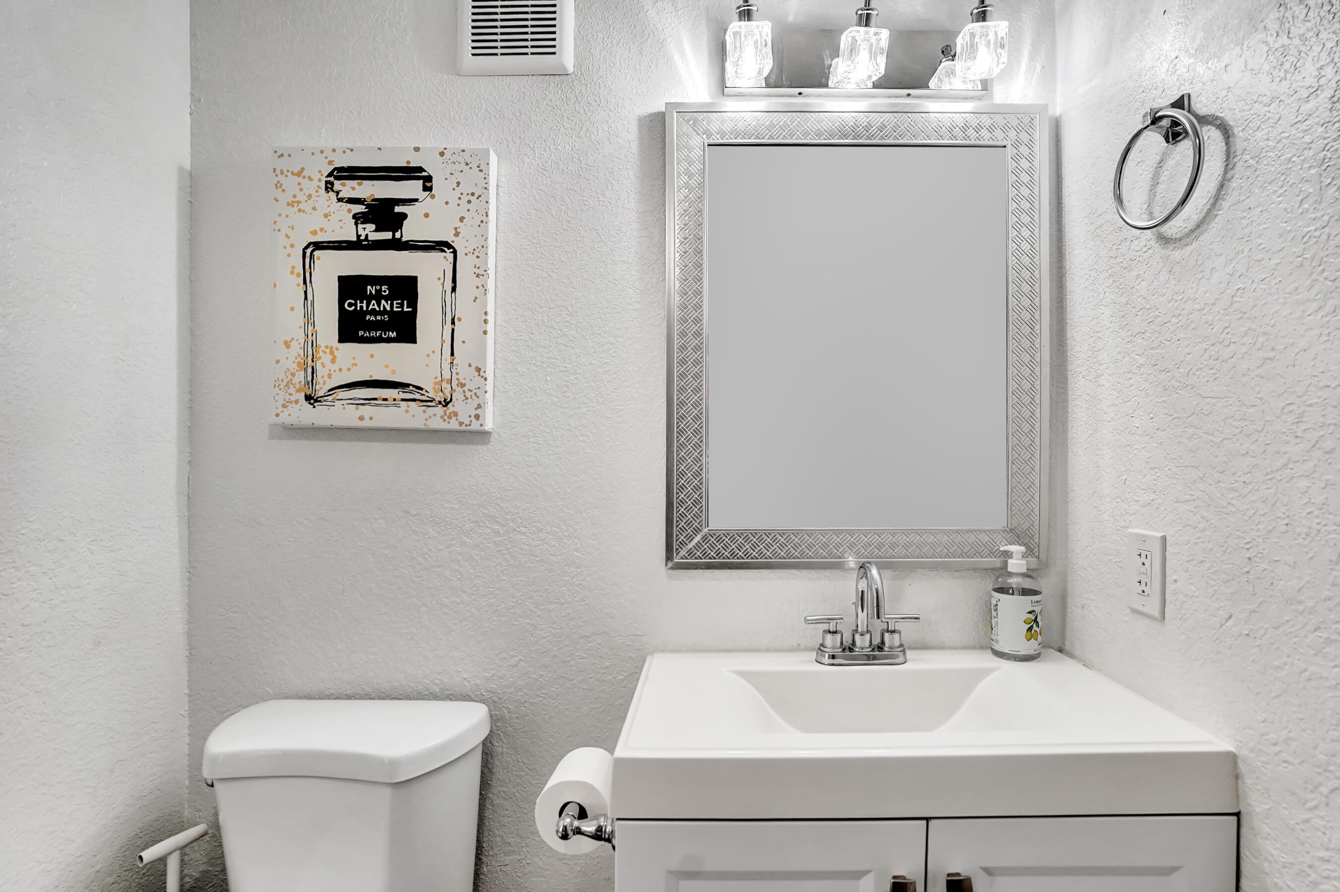 Linns Add - Residential Lease