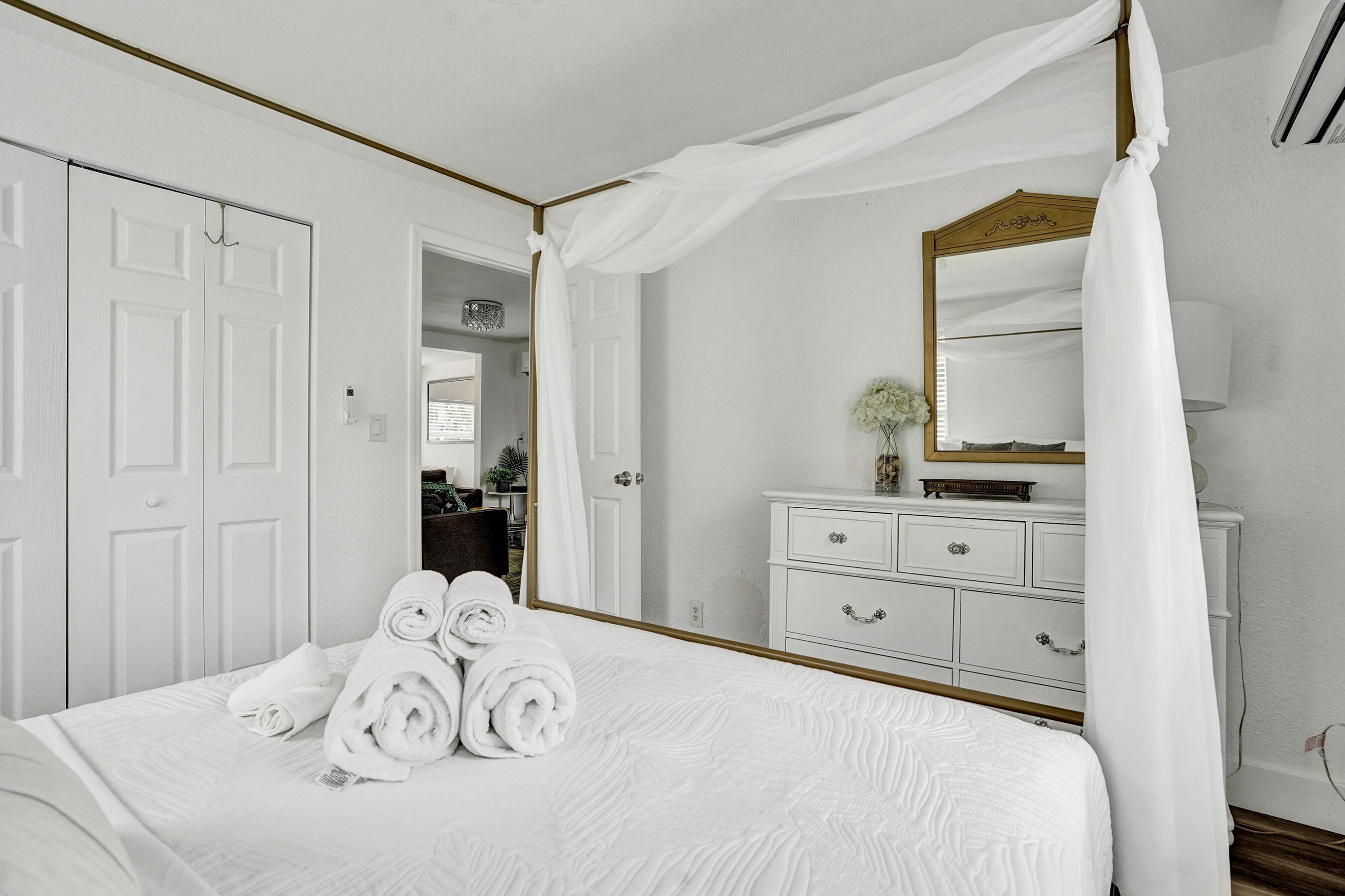 Linns Add - Residential Lease