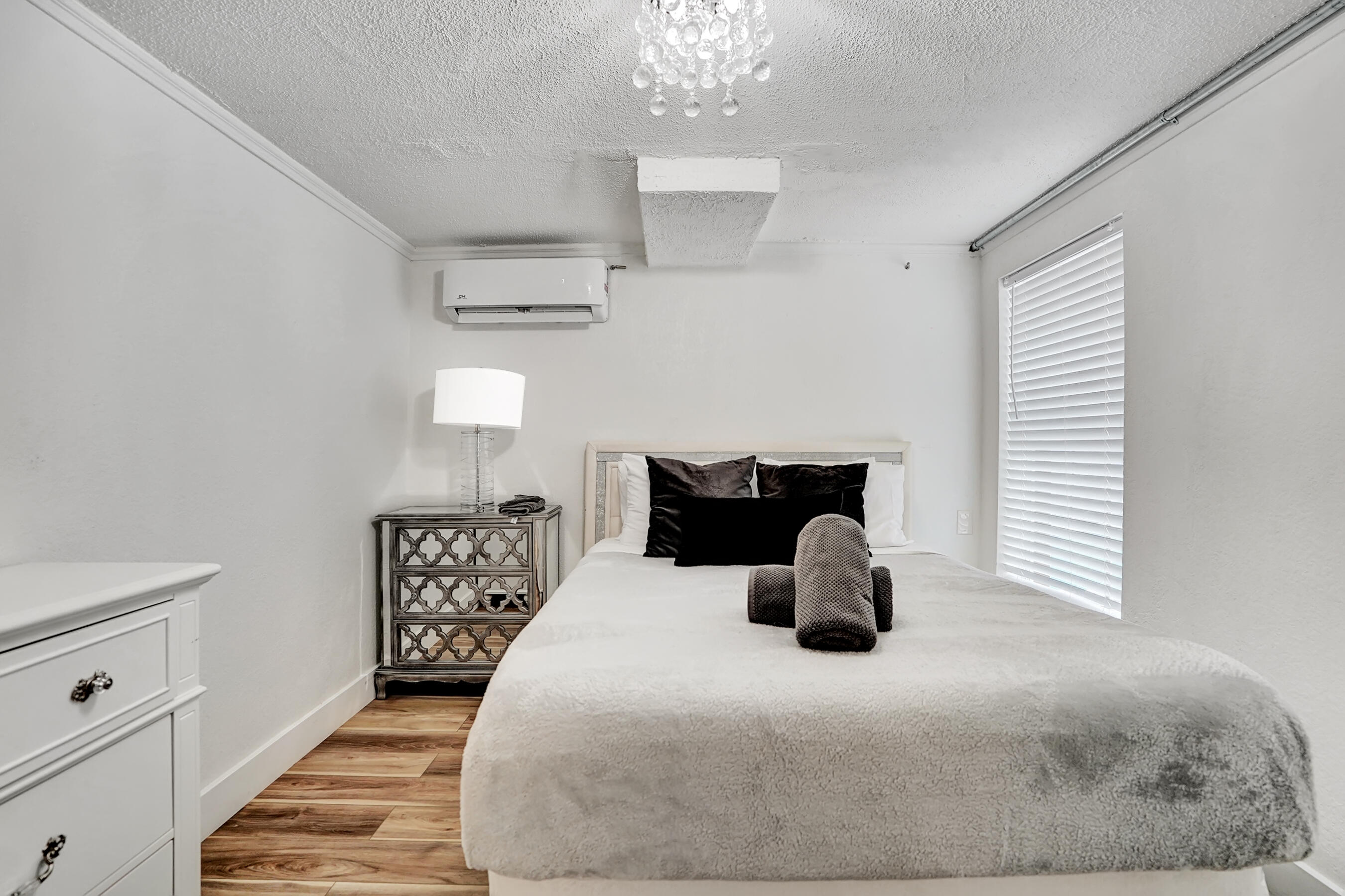 Linns Add - Residential Lease