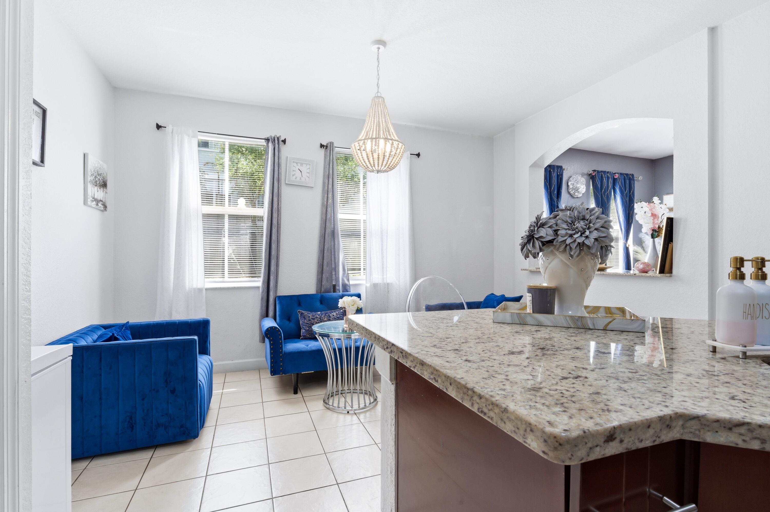 SHOMA COURTYARDS II AT ROYAL PALM CONDOM - Residential
