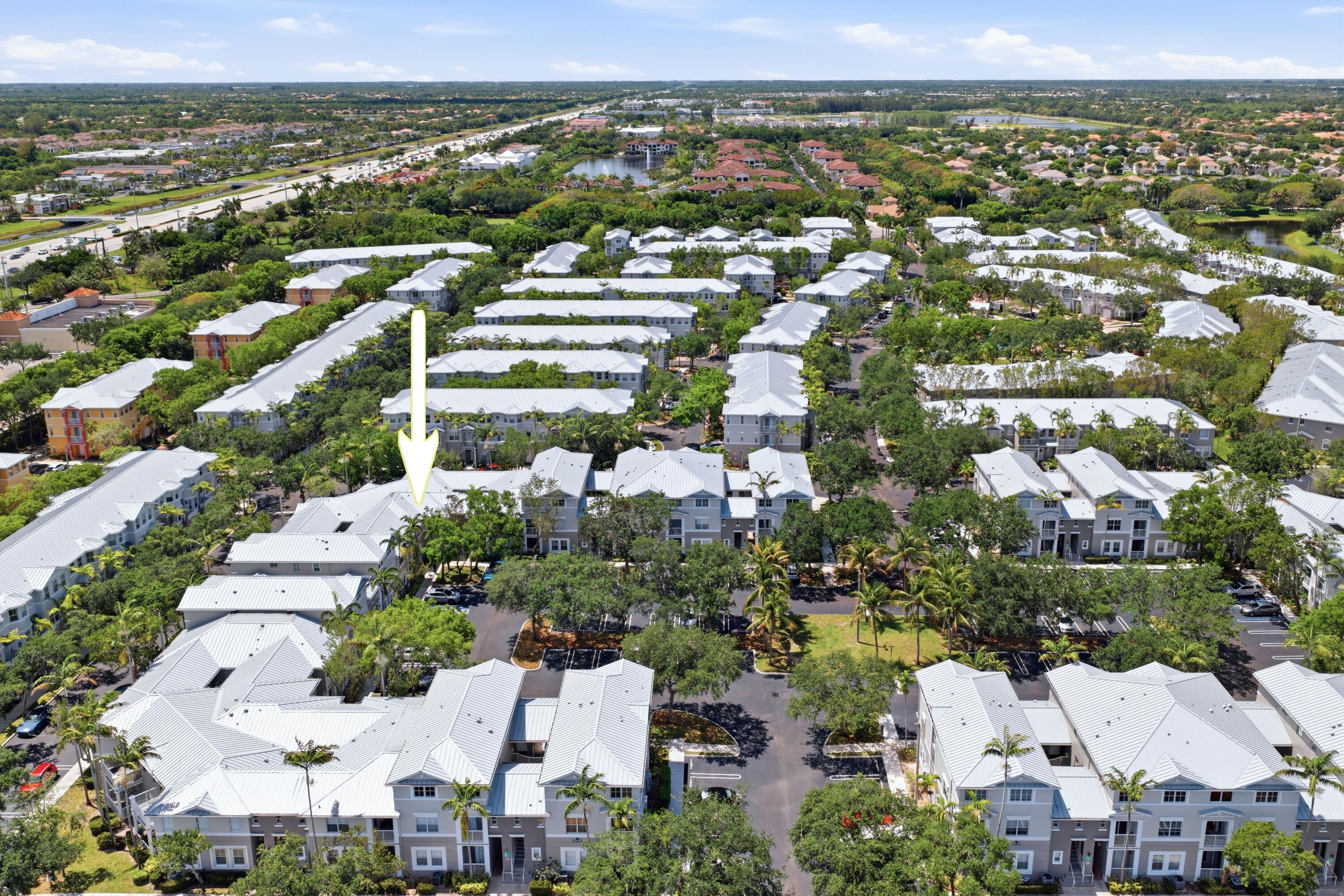 SHOMA COURTYARDS II AT ROYAL PALM CONDOM - Residential