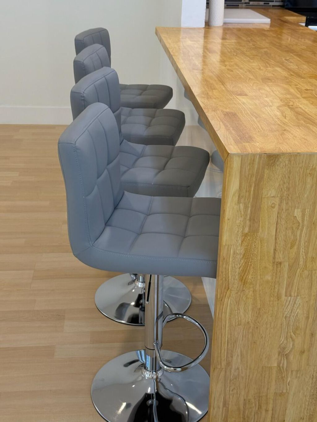 Photo of 116 Salisbury E, West Palm Beach, FL 33417 (MLS # R11157599)