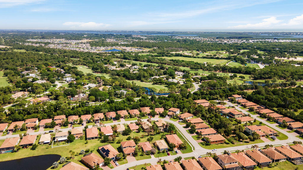 VEROLAGO PHASE 3 - Residential