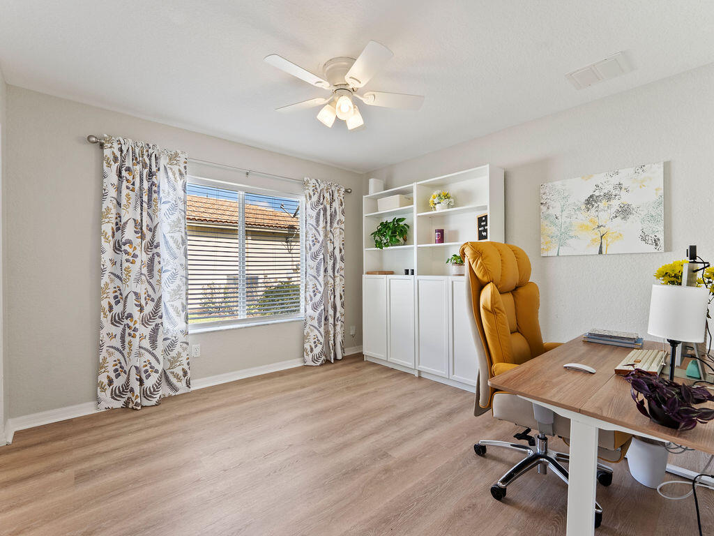 VEROLAGO PHASE 3 - Residential