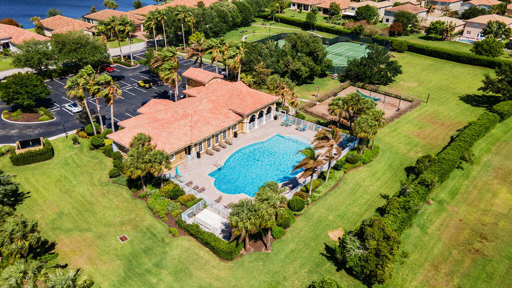 VEROLAGO PHASE 3 - Residential