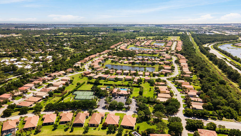 VEROLAGO PHASE 3 - Residential