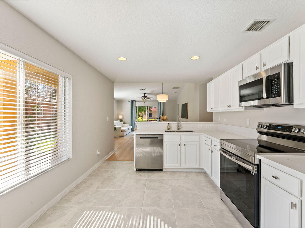 VEROLAGO PHASE 3 - Residential