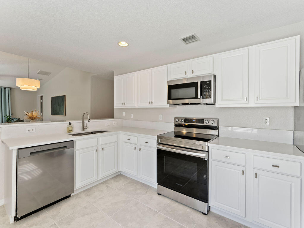 VEROLAGO PHASE 3 - Residential