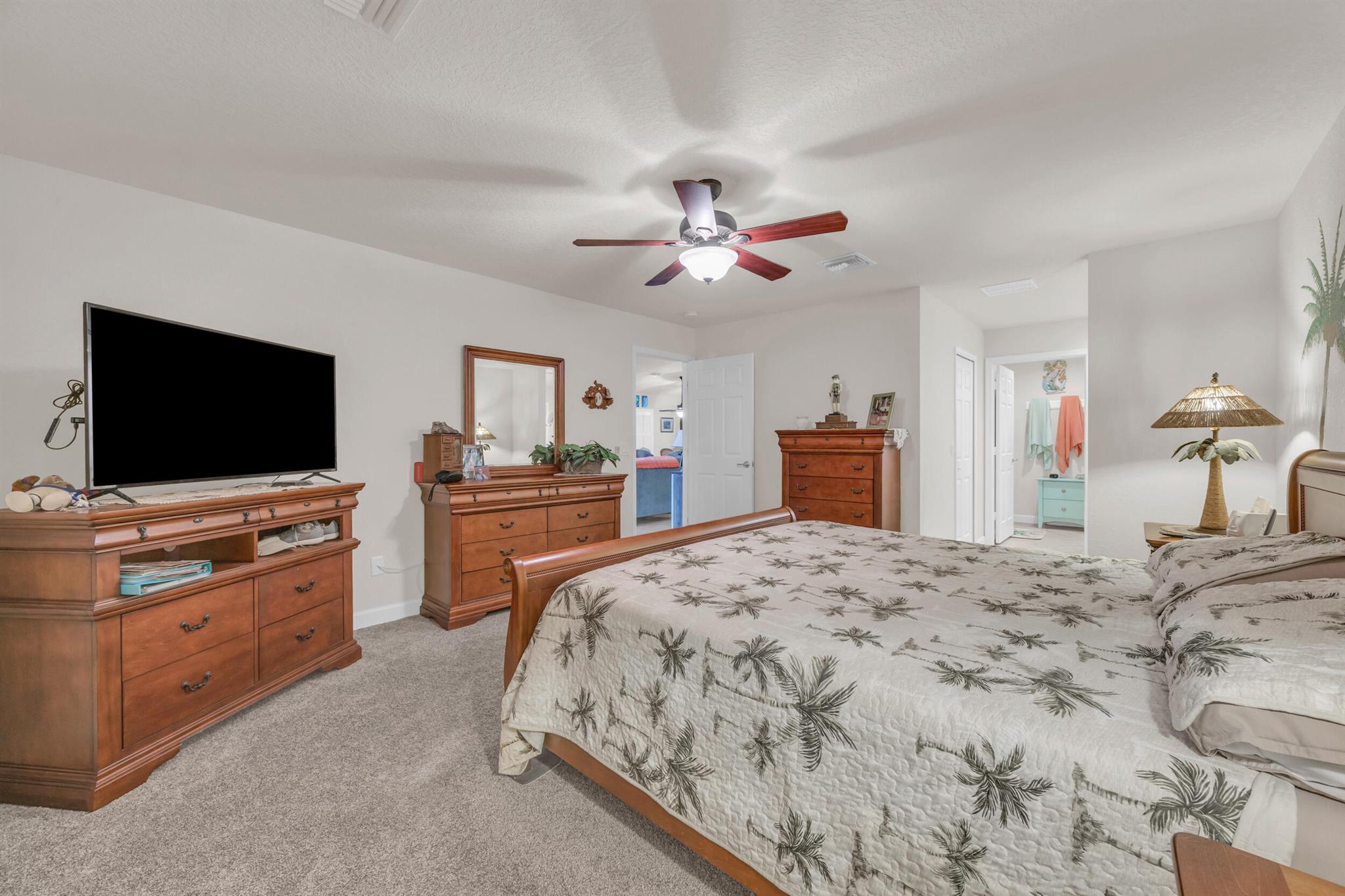 SPANISH LAKES FAIRWAYS LE - Residential