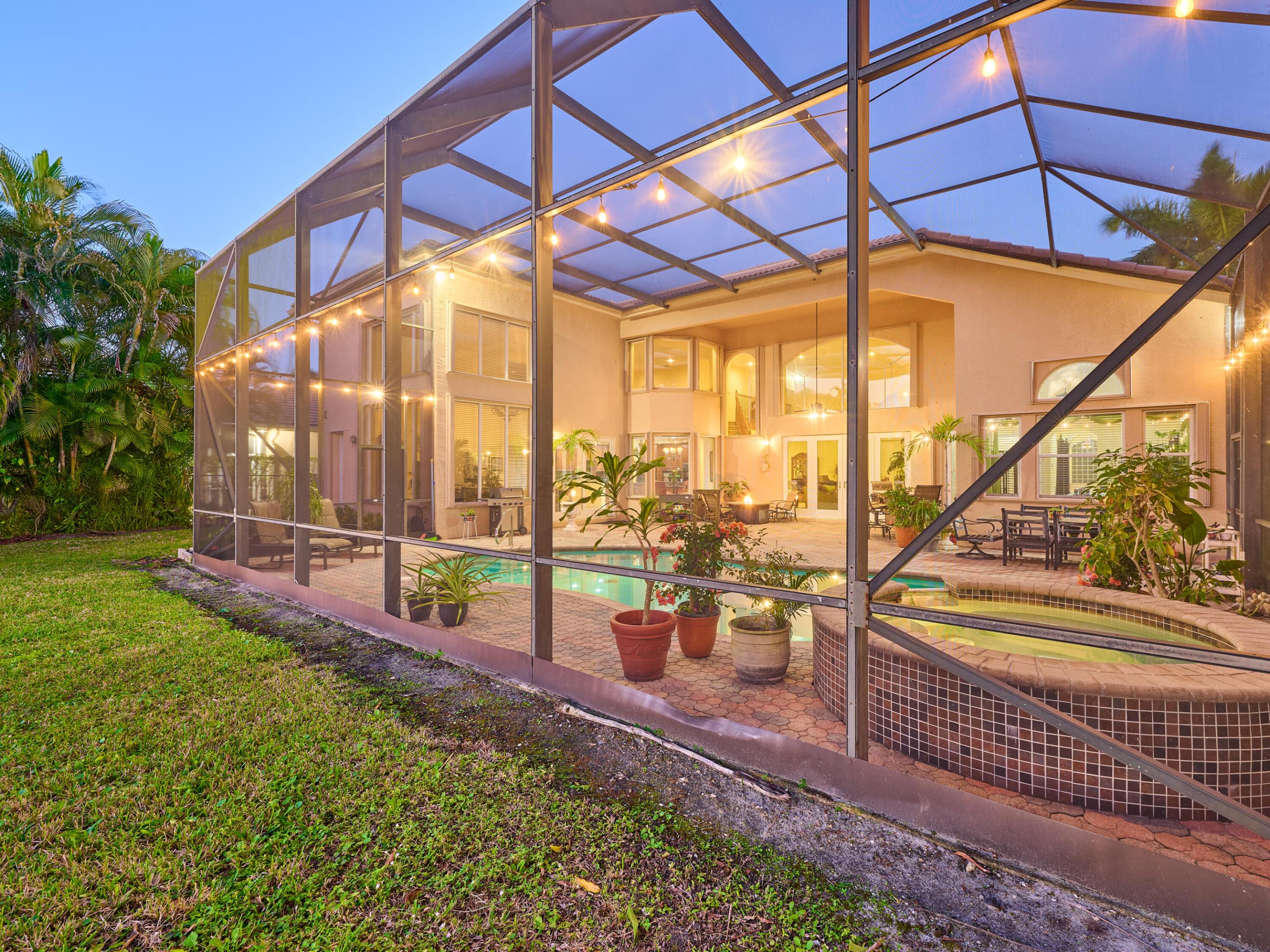 19243 S Creekshore Court