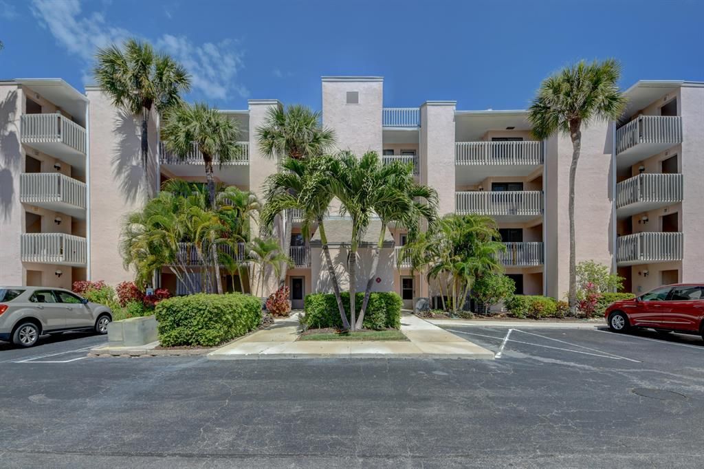 Photo of 2400 S Ocean Drive #3825, Fort Pierce, FL 34949 (MLS # R10699071)