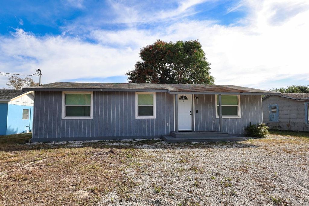 Photo of 4280 29th Avenue, Vero Beach, FL 32967 (MLS # R11154494)