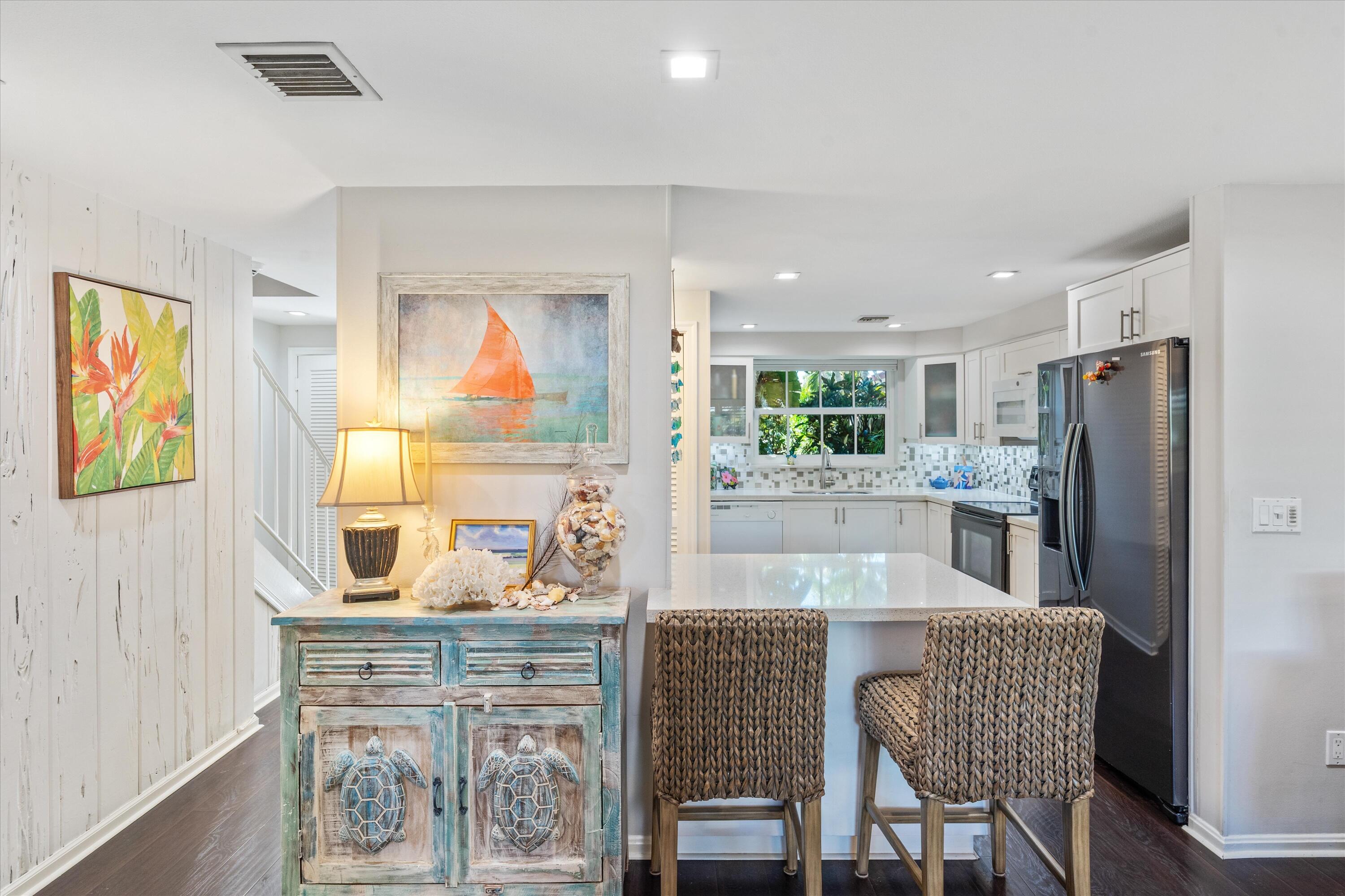 RIDGE HOMES CONDO - Residential