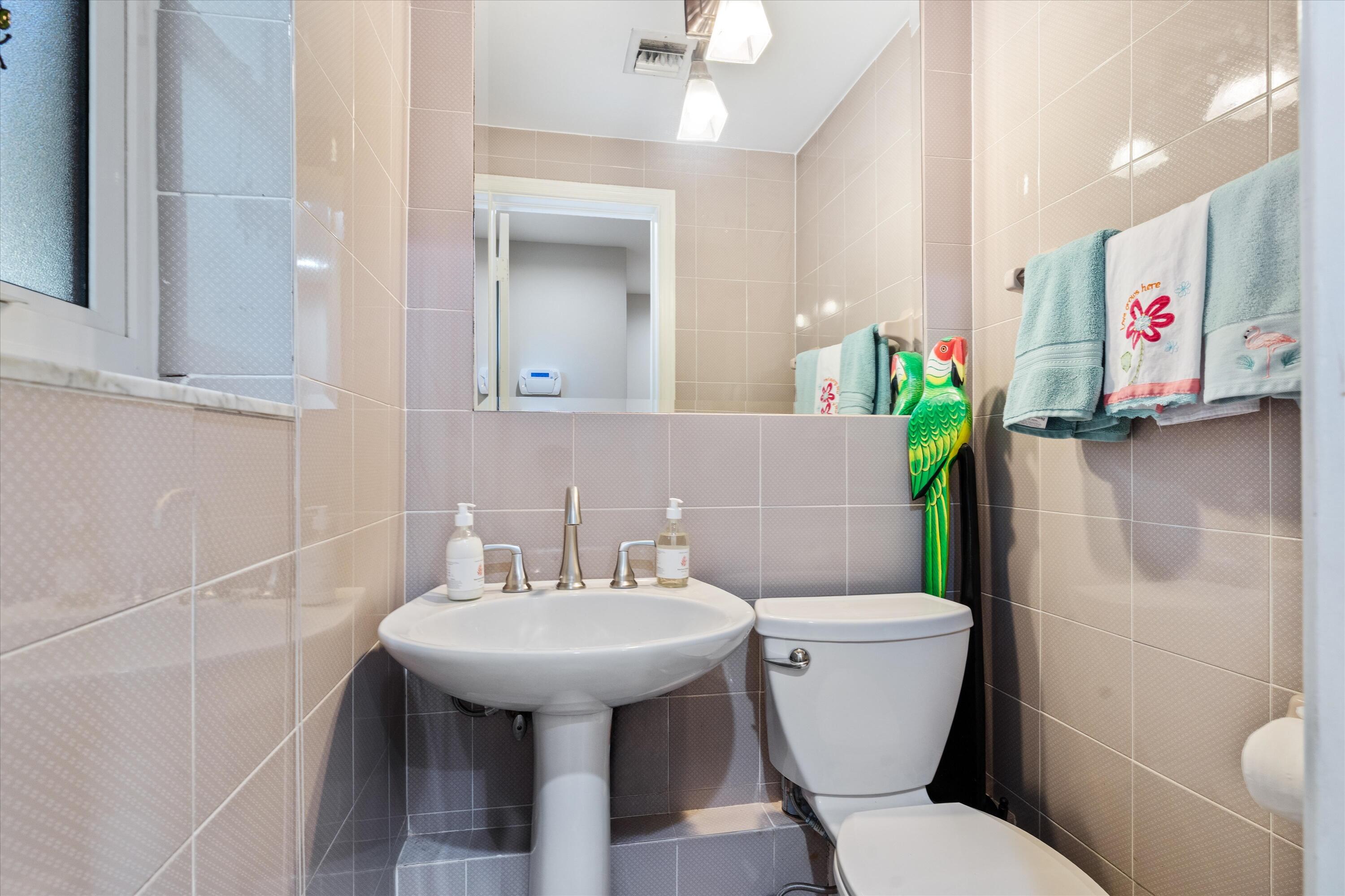 RIDGE HOMES CONDO - Residential