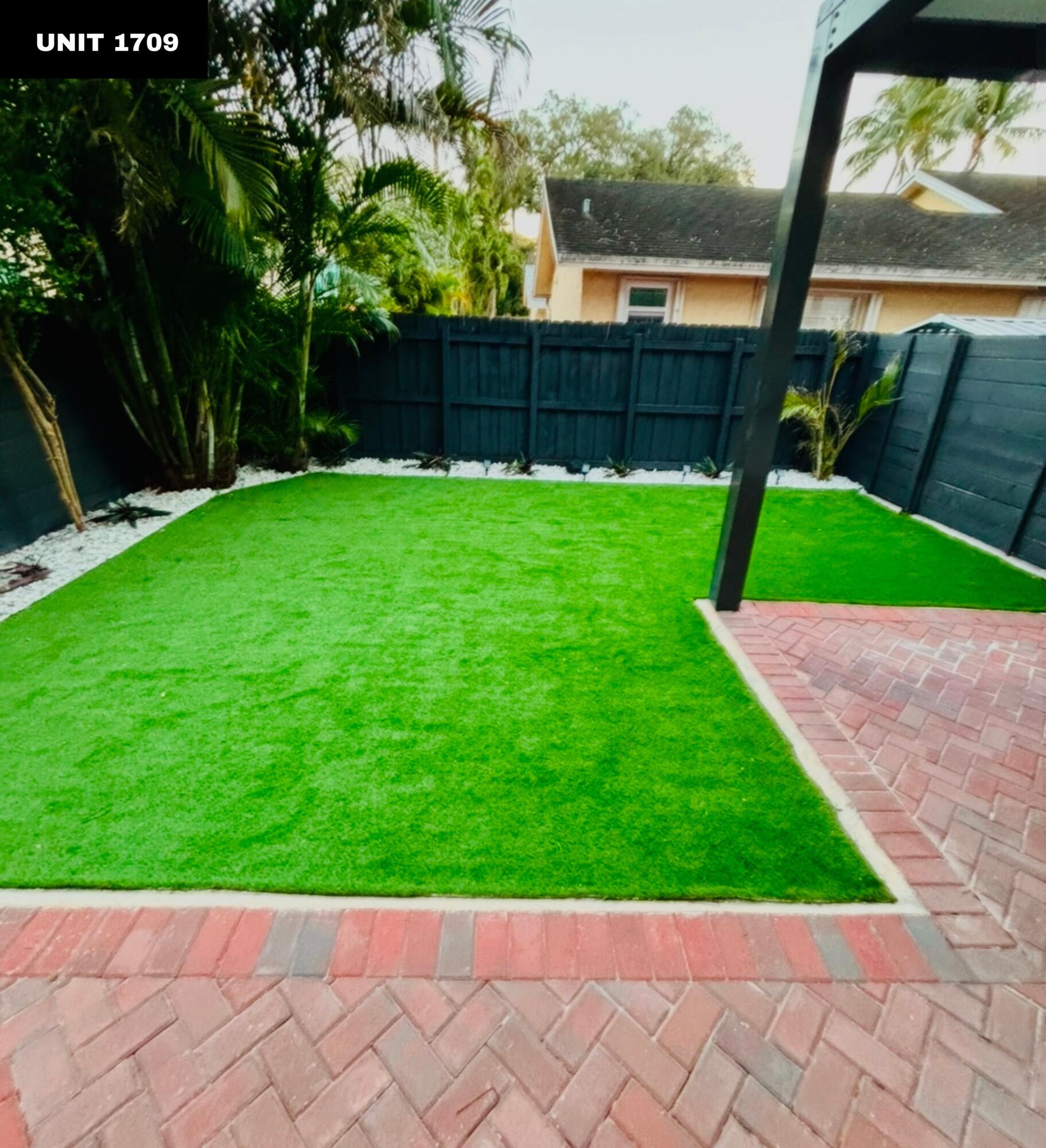 OSCEOLA PARK / River Oaks - Residential Income