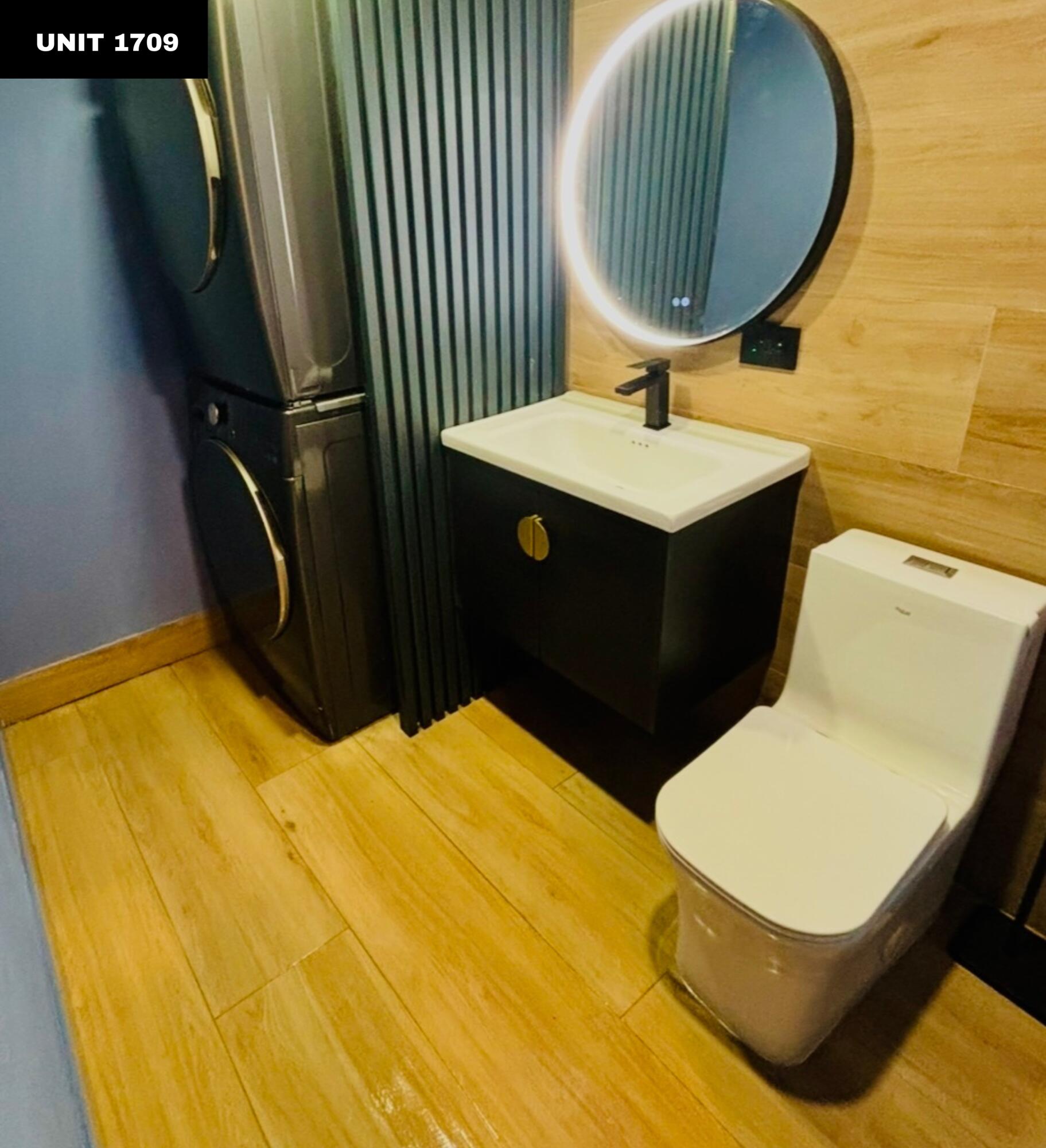 OSCEOLA PARK / River Oaks - Residential Income