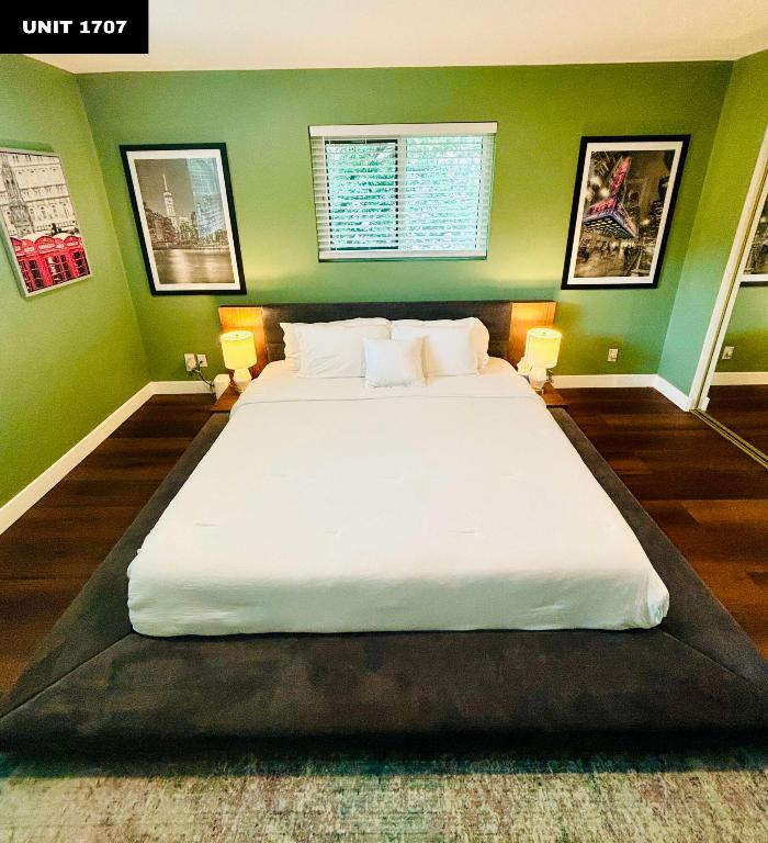 OSCEOLA PARK / River Oaks - Residential Income